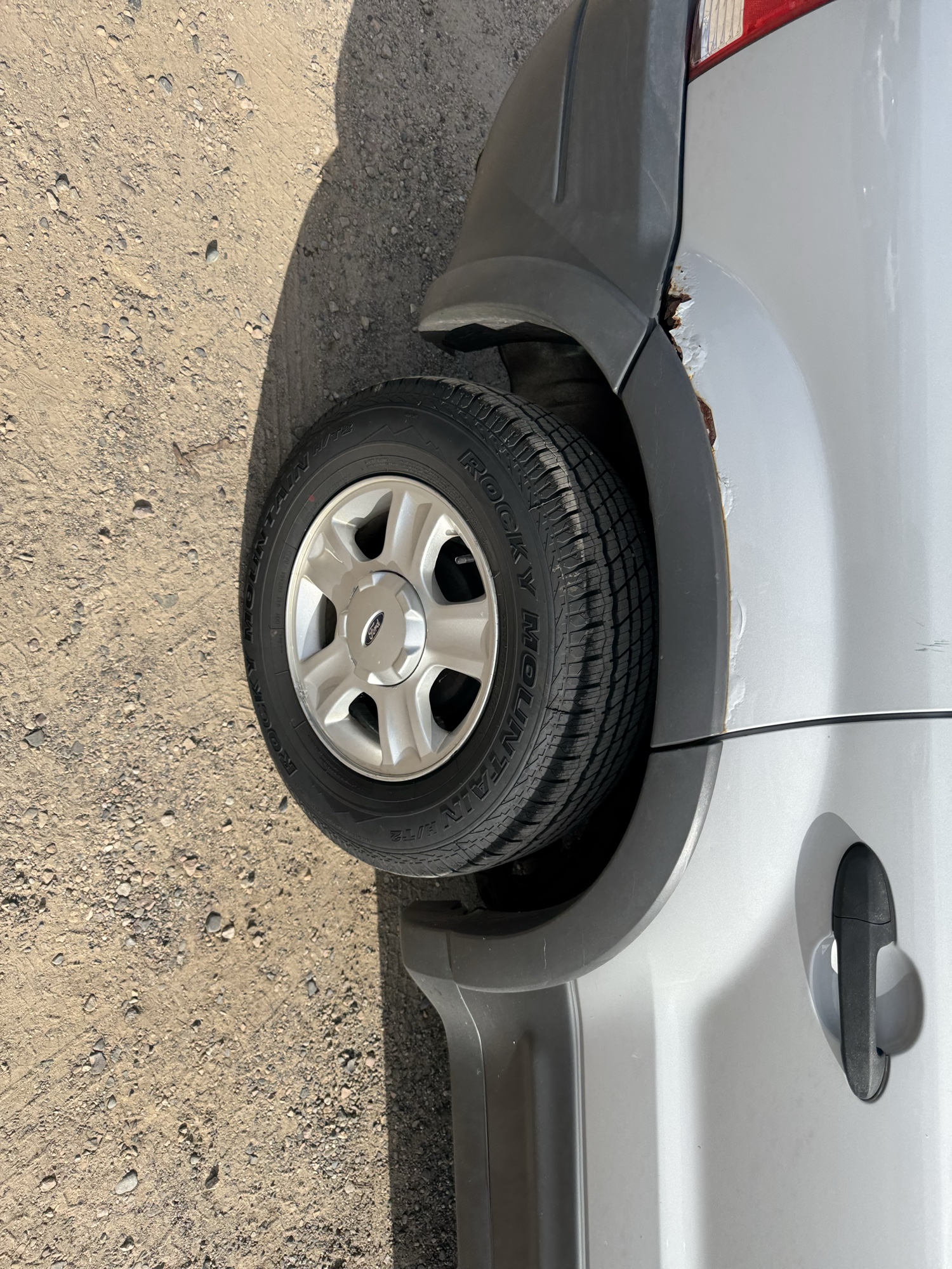 2002 ford escape xlt-choice-4wd with 133830 miles for sale near Elk River, Minnesota 106797_14_rear_pass_wheel.jpg