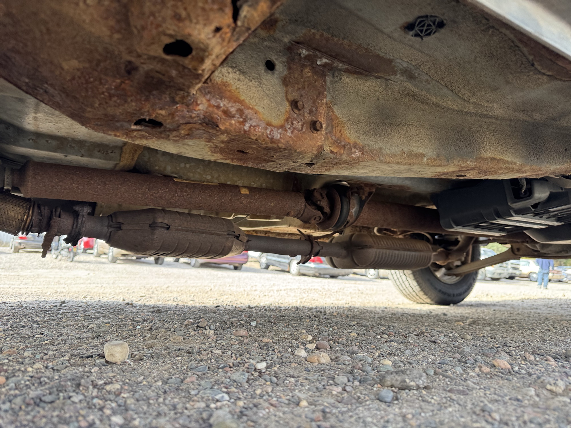 2002 ford escape xlt-choice-4wd with 133830 miles for sale near Elk River, Minnesota 106797_17_undercar_drv_side.jpg