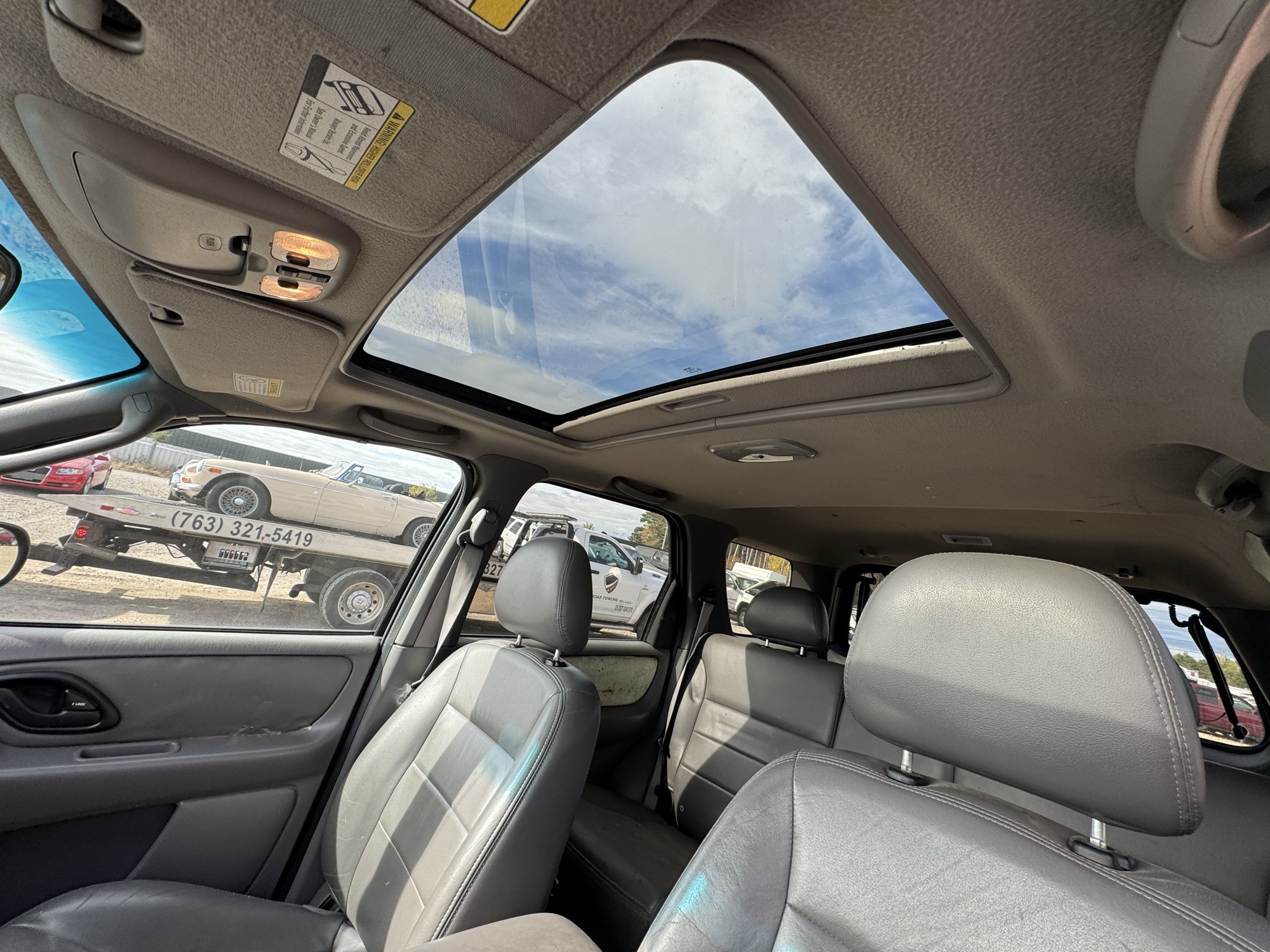 2002 ford escape xlt-choice-4wd with 133830 miles for sale near Elk River, Minnesota 106797_35_headliner_sunroof.jpg