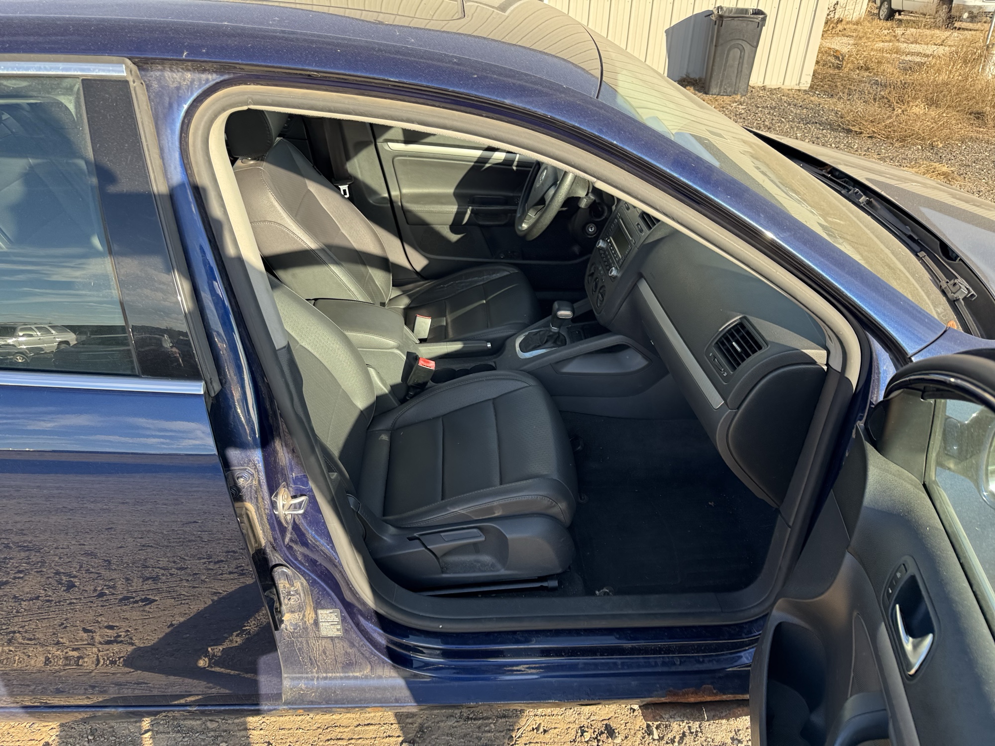 2006 volkswagen jetta 2.5l with 167772 miles for sale near Elk River, Minnesota 106799_31_passenger_seat.jpg