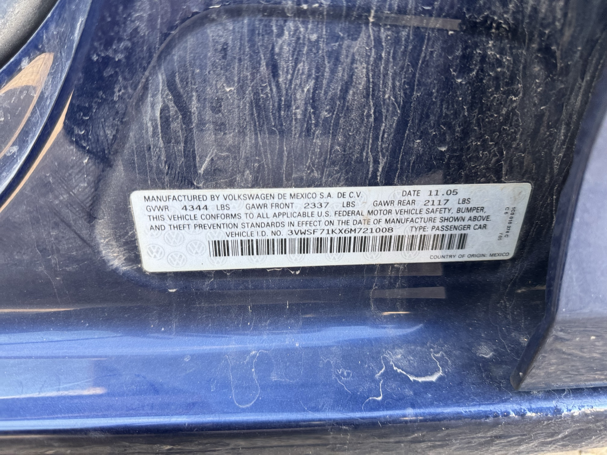 2006 volkswagen jetta 2.5l with 167772 miles for sale near Elk River, Minnesota 106799_47_door_vin_sticker.jpg