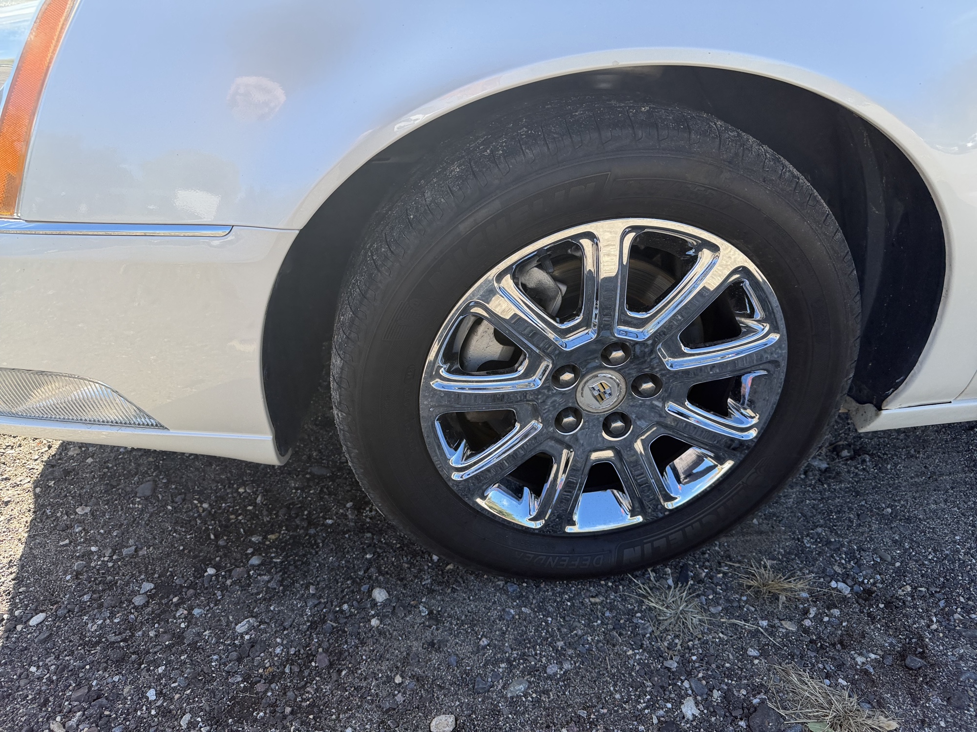 2008 cadillac dts luxury-iii with 135757 miles for sale near Elk River, Minnesota 106800_12_drv_front_wheel.jpg