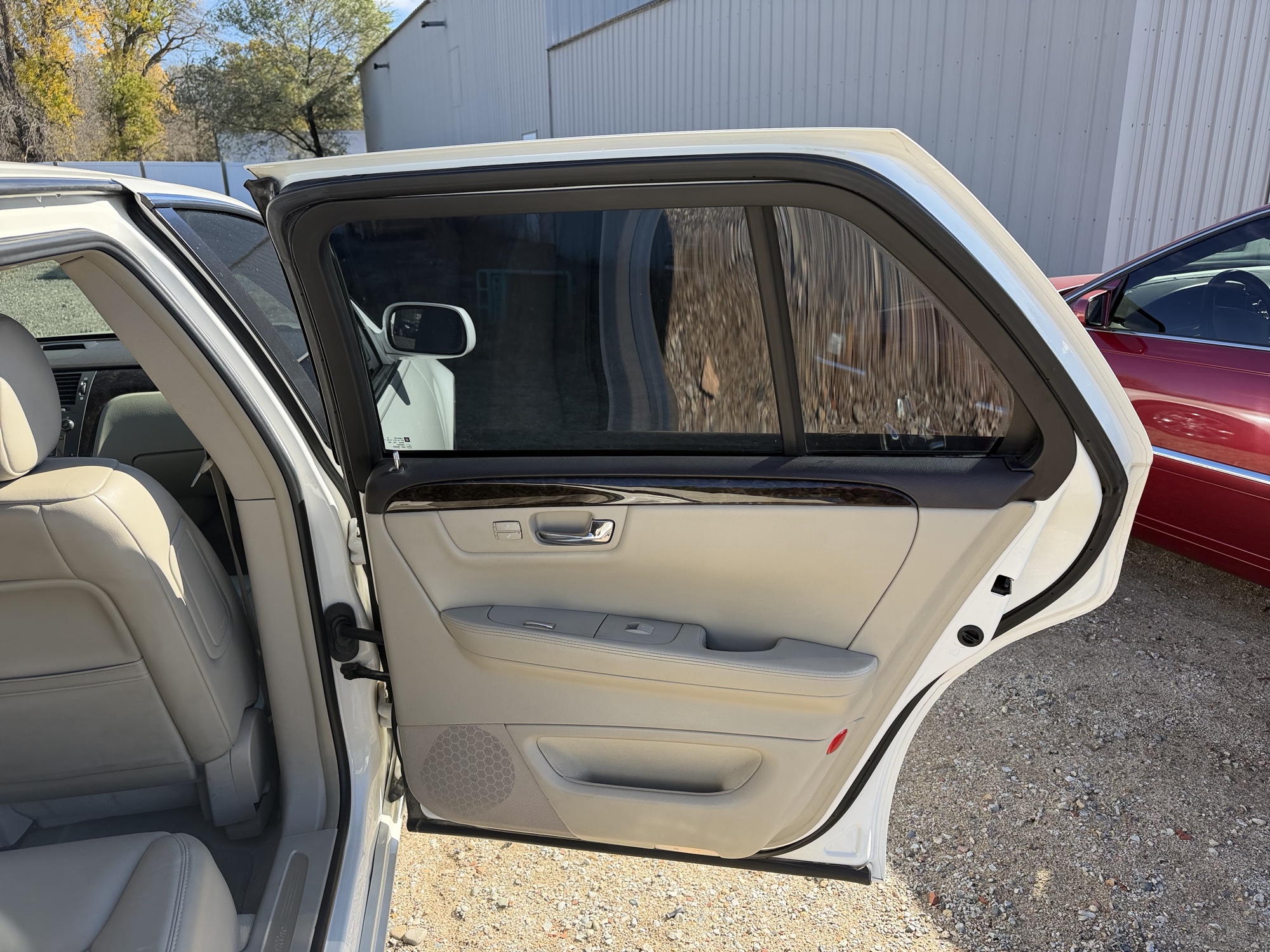 2008 cadillac dts luxury-iii with 135757 miles for sale near Elk River, Minnesota 106800_30_pass_rear_door_panel.jpg
