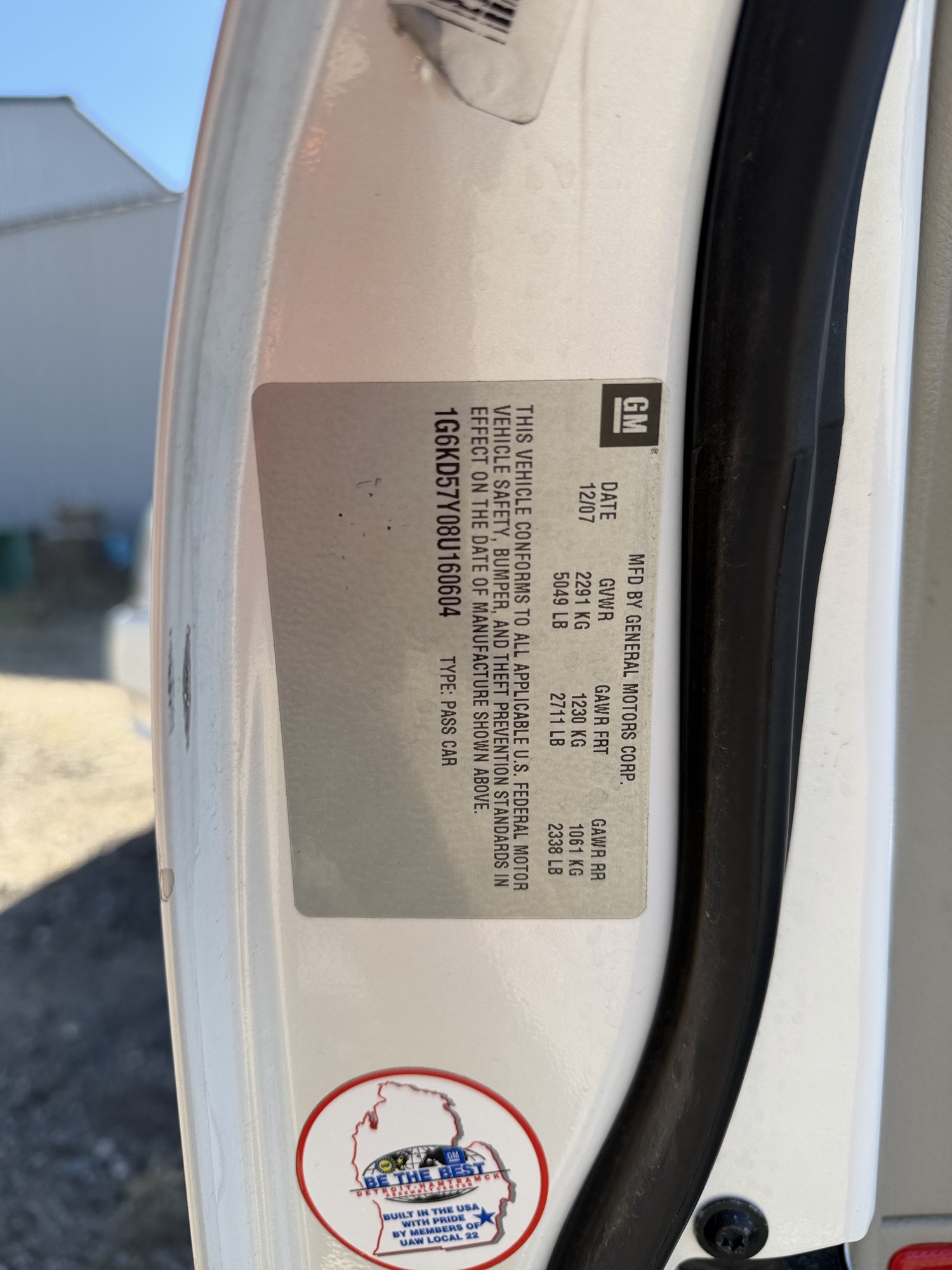 2008 cadillac dts luxury-iii with 135757 miles for sale near Elk River, Minnesota 106800_47_door_vin_sticker.jpg