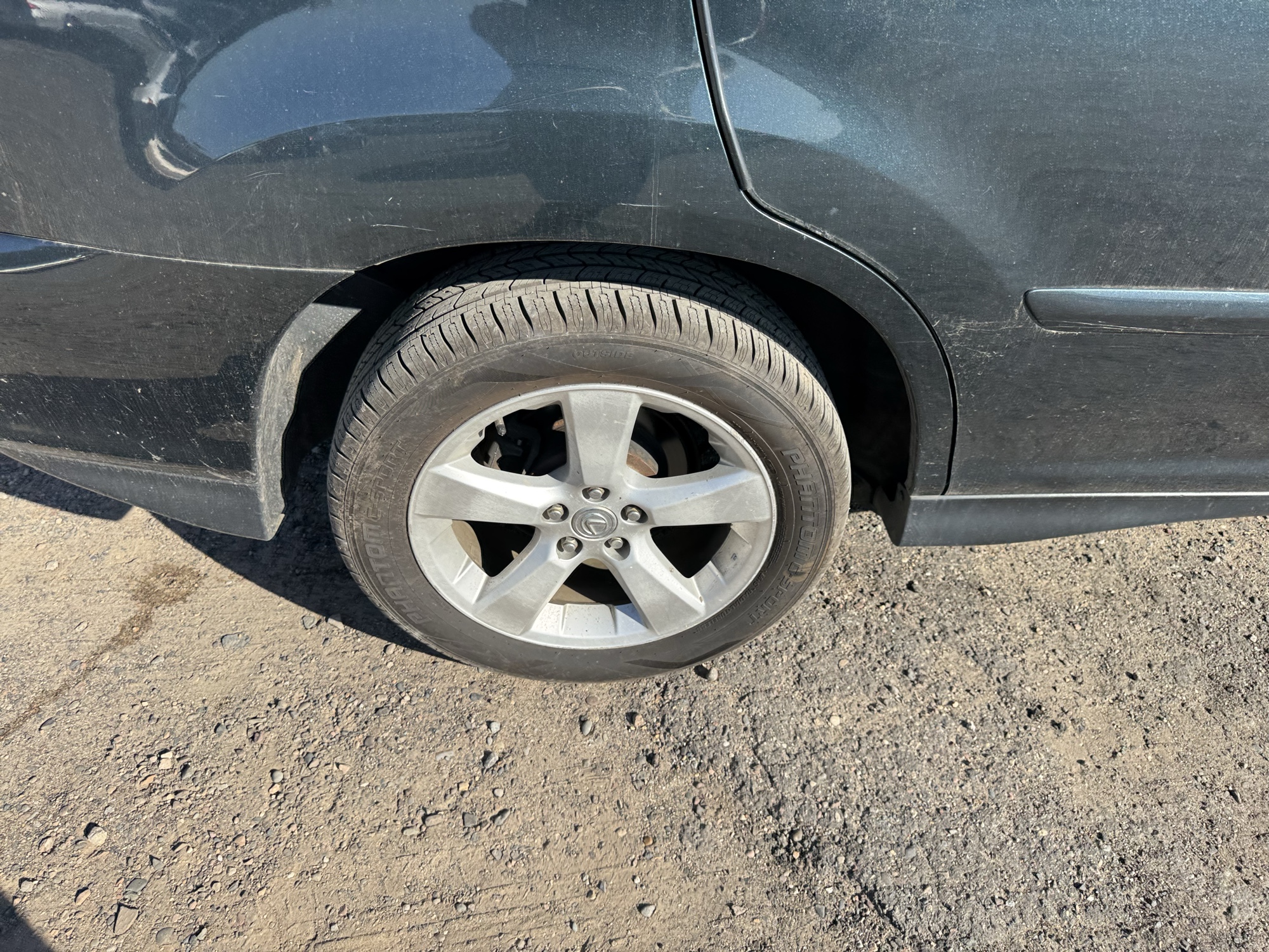 2005 lexus rx-330 awd with 236172 miles for sale near Elk River, Minnesota 106802_14_rear_pass_wheel.jpg