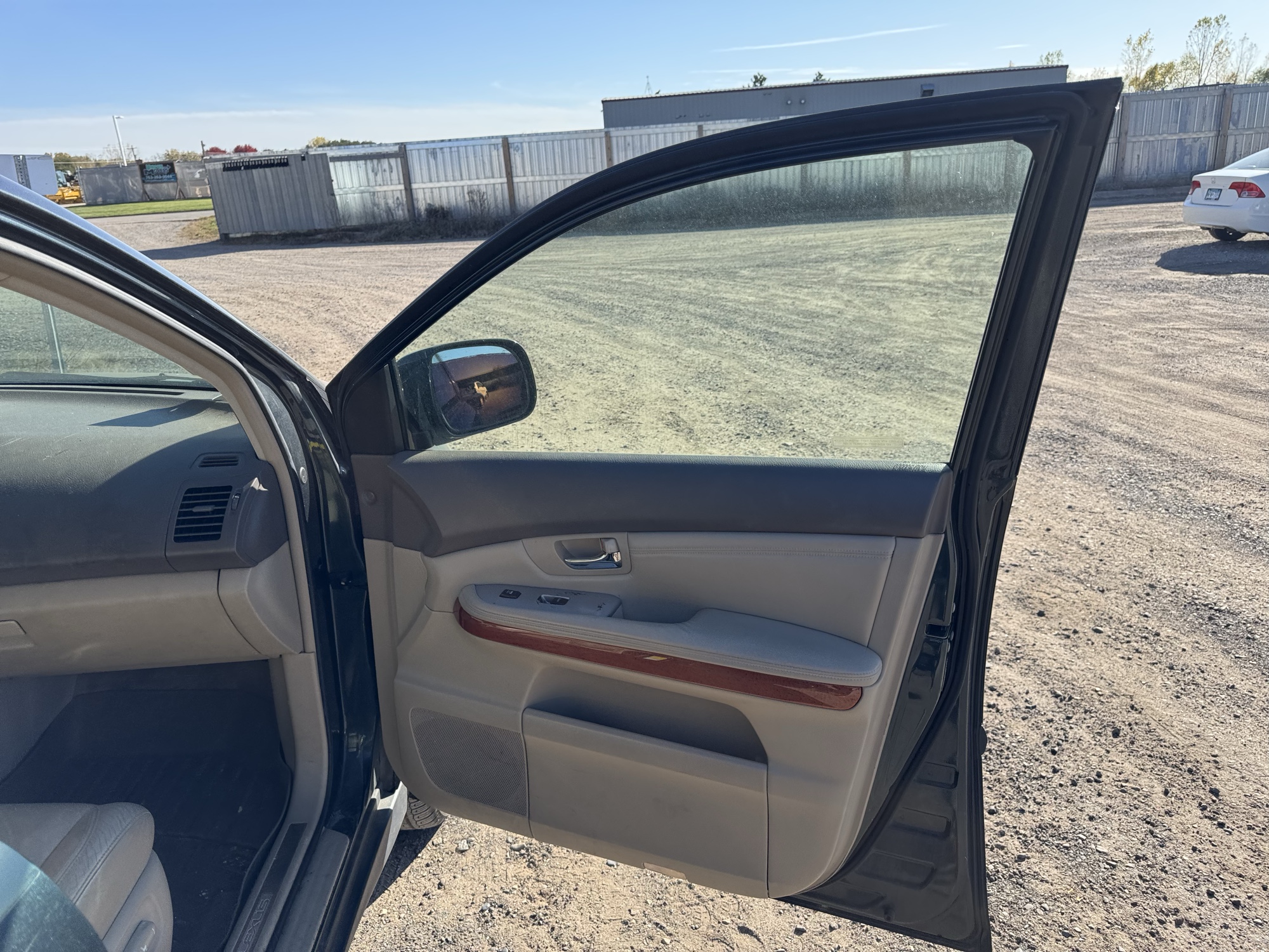 2005 lexus rx-330 awd with 236172 miles for sale near Elk River, Minnesota 106802_32_passenger_door_panel.jpg