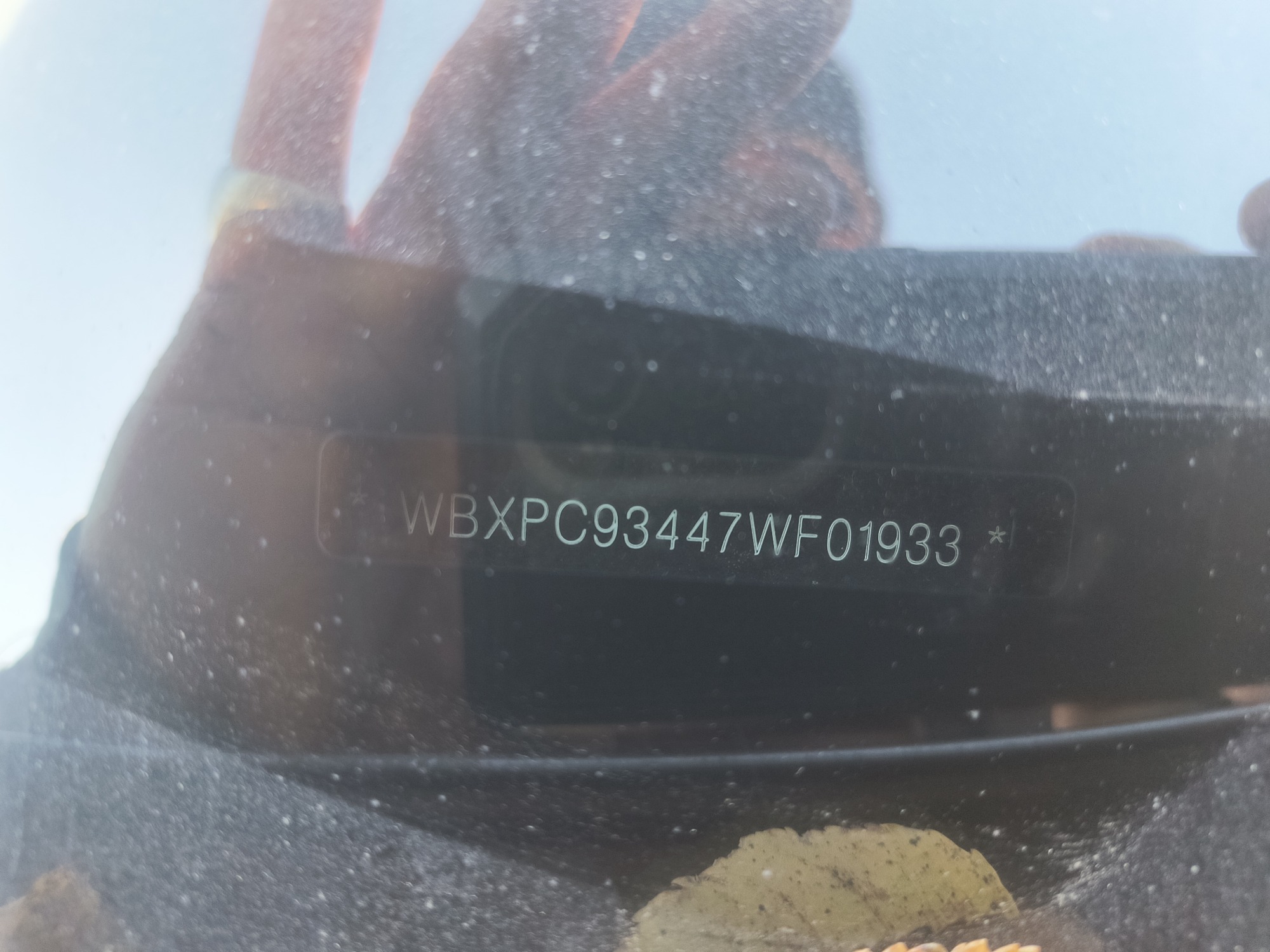2007 bmw x3 3.0si with 143116 miles for sale near Elk River, Minnesota 106803_48_windshield_vin_plate.jpg