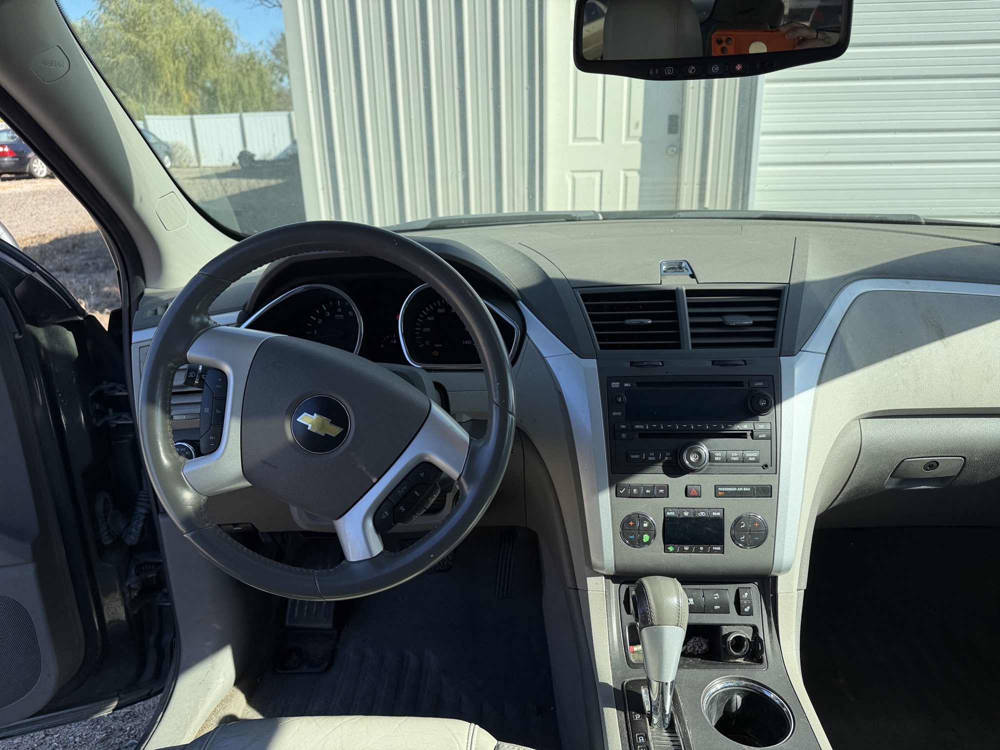 2010 chevrolet traverse lt1-awd with 164528 miles for sale near Elk River, Minnesota 106806_33_dash_from_driver.jpg