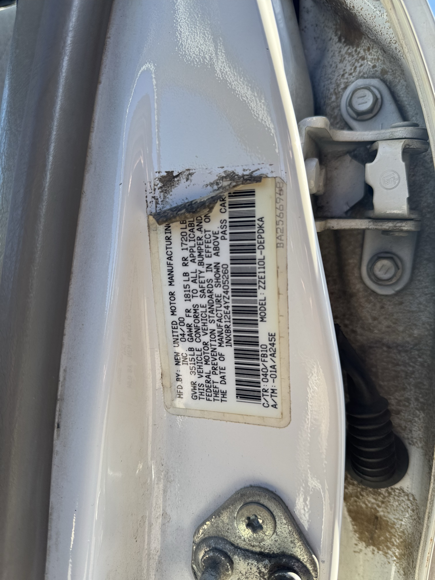 2000 toyota corolla ve with 73258 miles for sale near Elk River, Minnesota 106807_47_door_vin_sticker.jpg