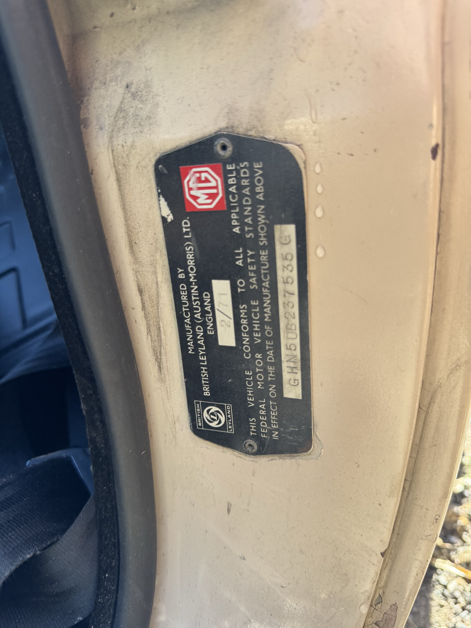 1971 mg mgb with 86647 miles for sale near Elk River, Minnesota 106808_47_door_vin_sticker.jpg