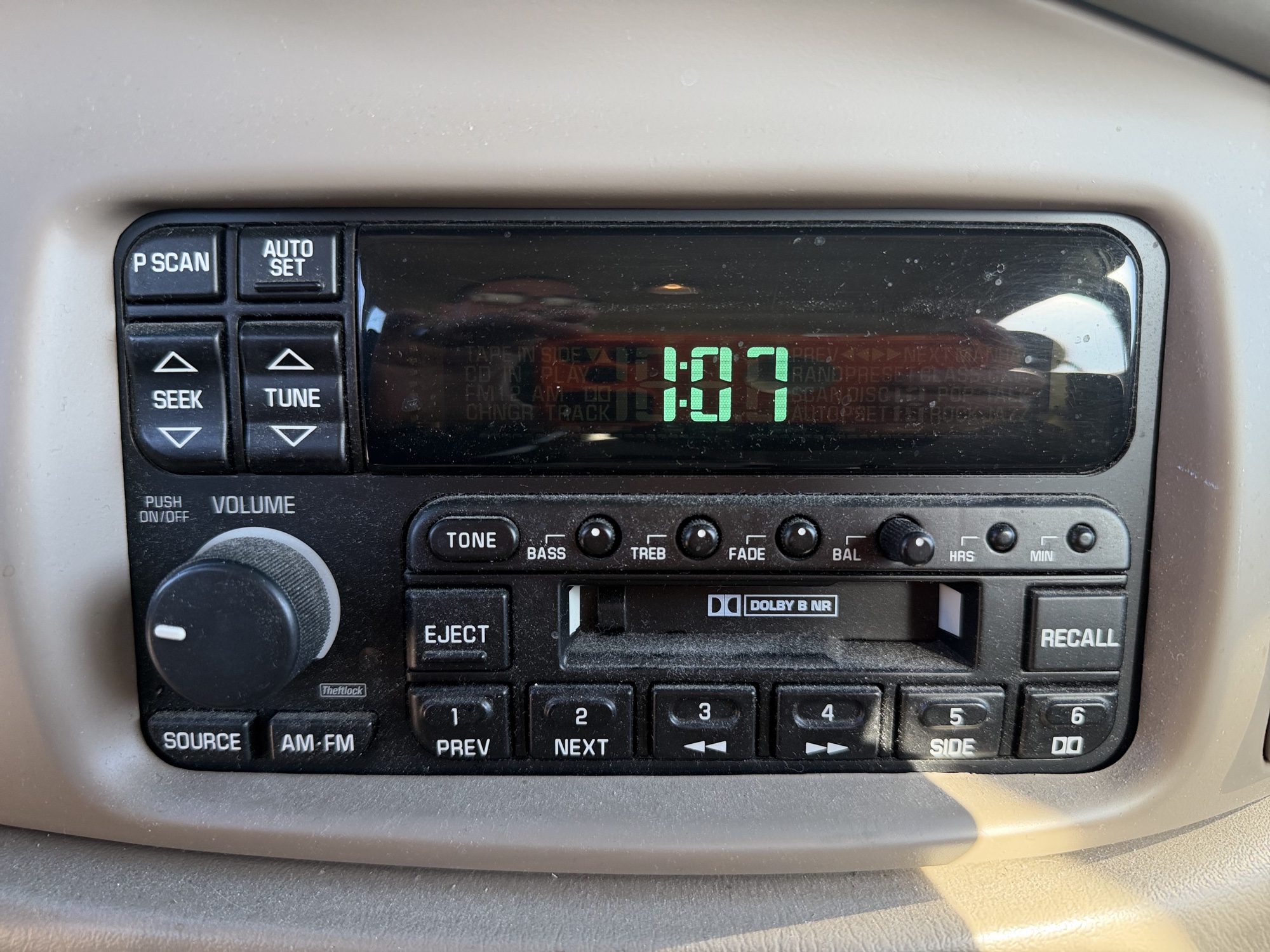 2003 buick century custom with 83665 miles for sale near Elk River, Minnesota 106811_39_radio_closeup.jpg