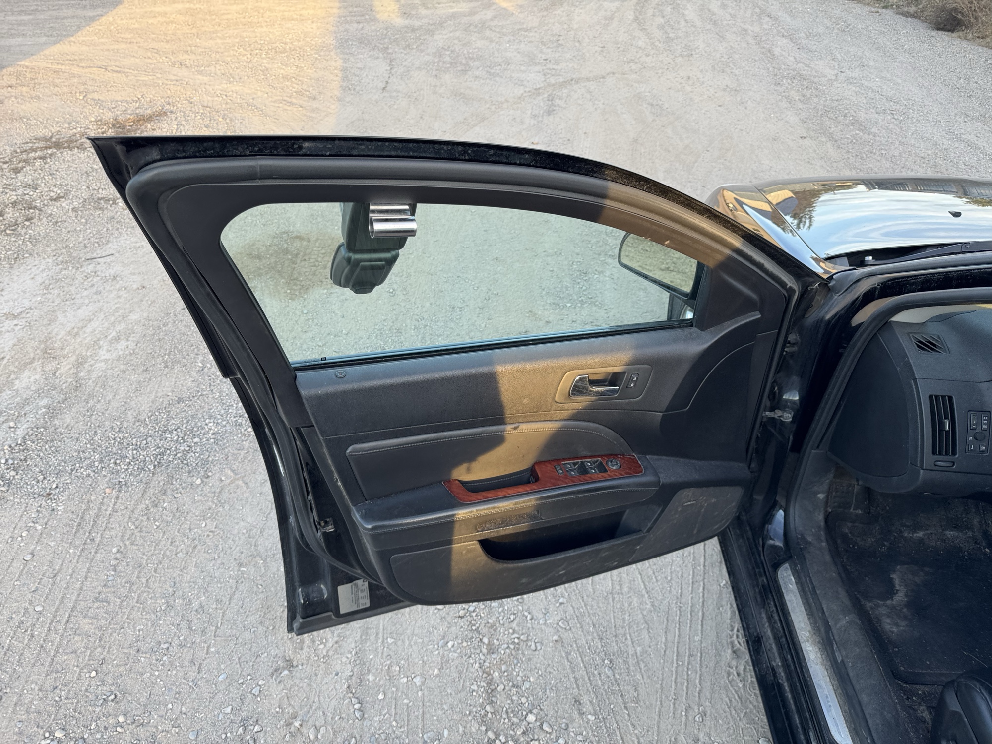 2007 cadillac sts v6 with 143440 miles for sale near Elk River, Minnesota 106813_23_driver_door_panel.jpg
