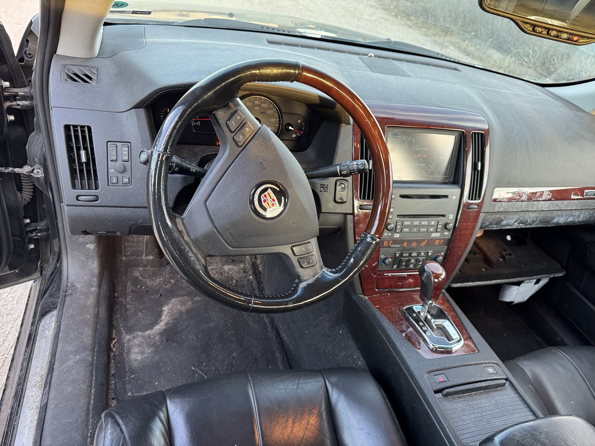 2007 cadillac sts v6 with 143440 miles for sale near Elk River, Minnesota 106813_36_steering_wheel.jpg