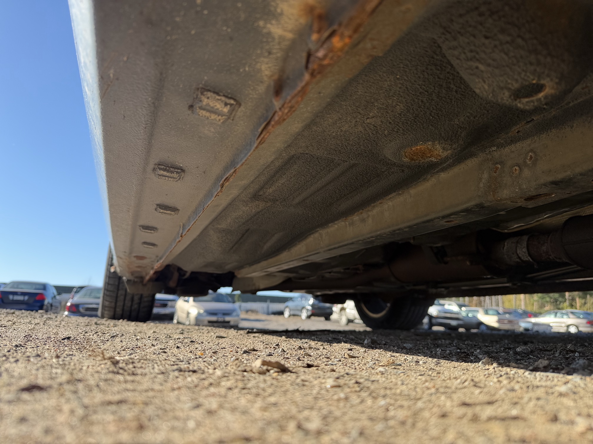2010 ford fusion sel with 188474 miles for sale near Elk River, Minnesota 106814_21_undercar_pass_side.jpg