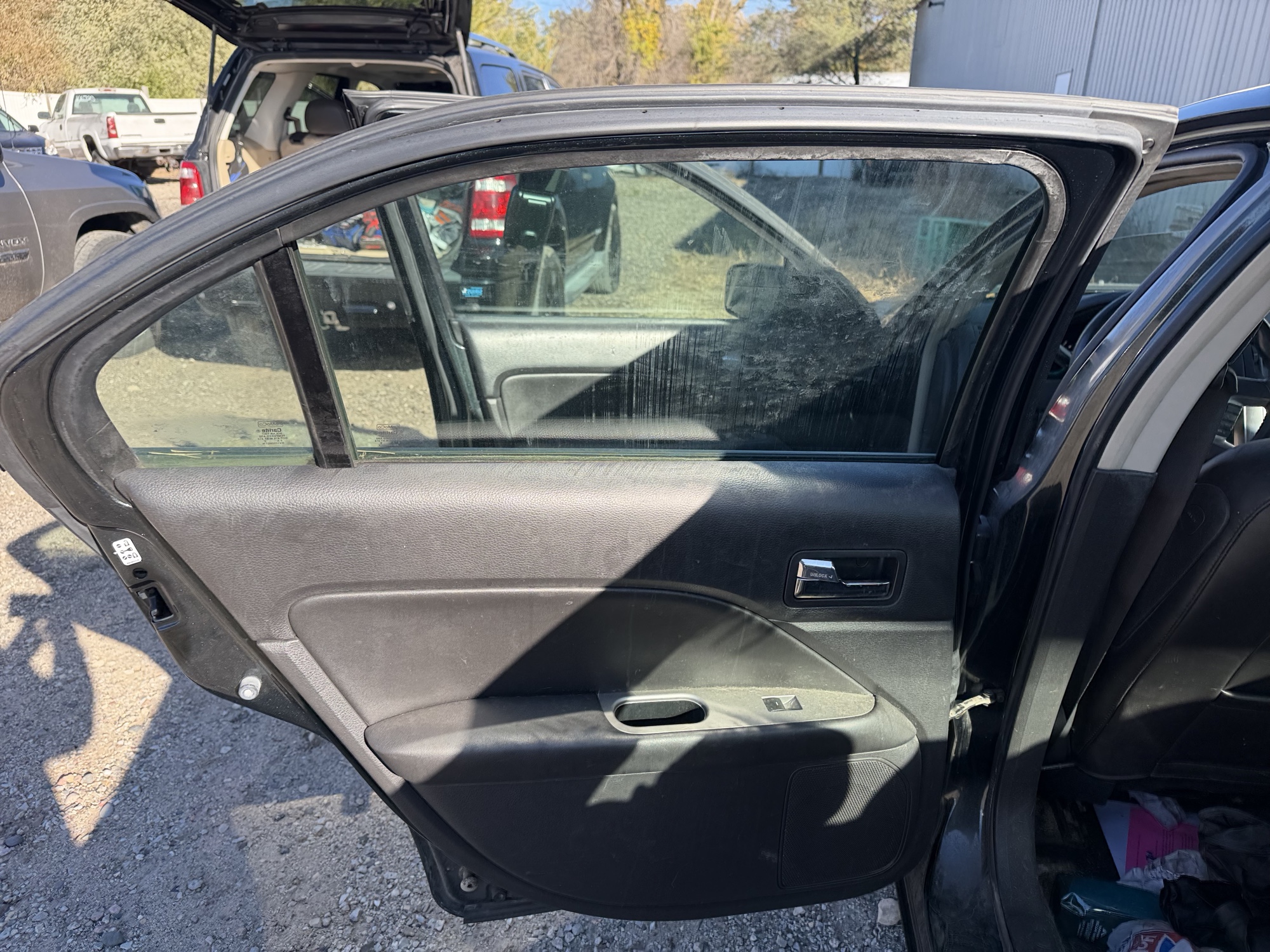 2010 ford fusion sel with 188474 miles for sale near Elk River, Minnesota 106814_25_drv_rear_door_panel.jpg