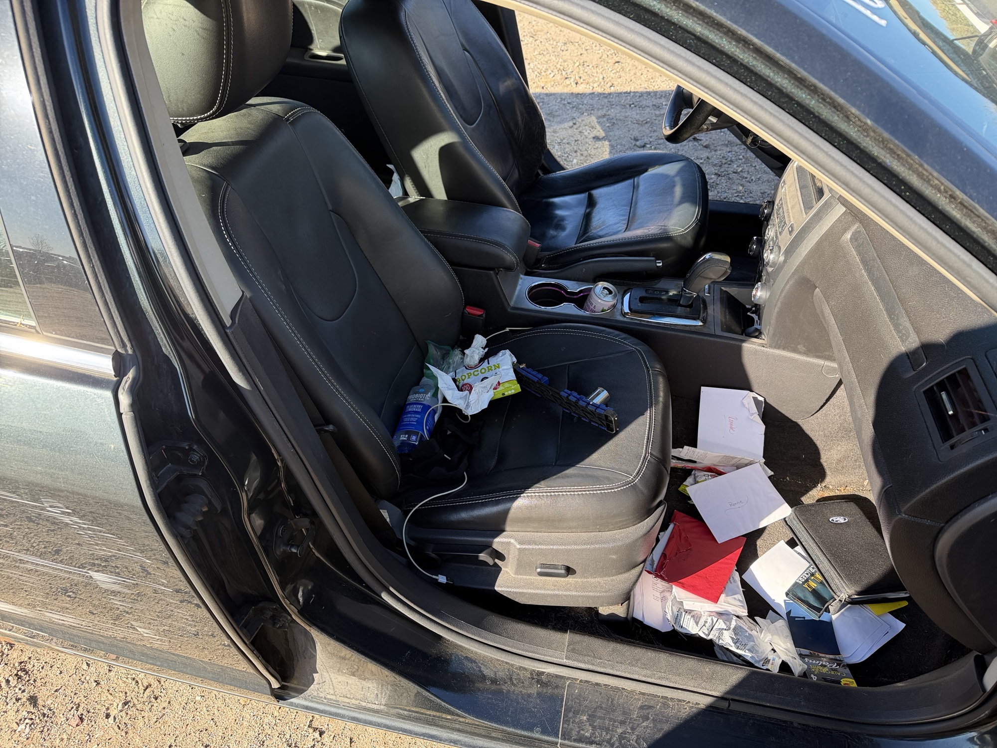 2010 ford fusion sel with 188474 miles for sale near Elk River, Minnesota 106814_31_passenger_seat.jpg