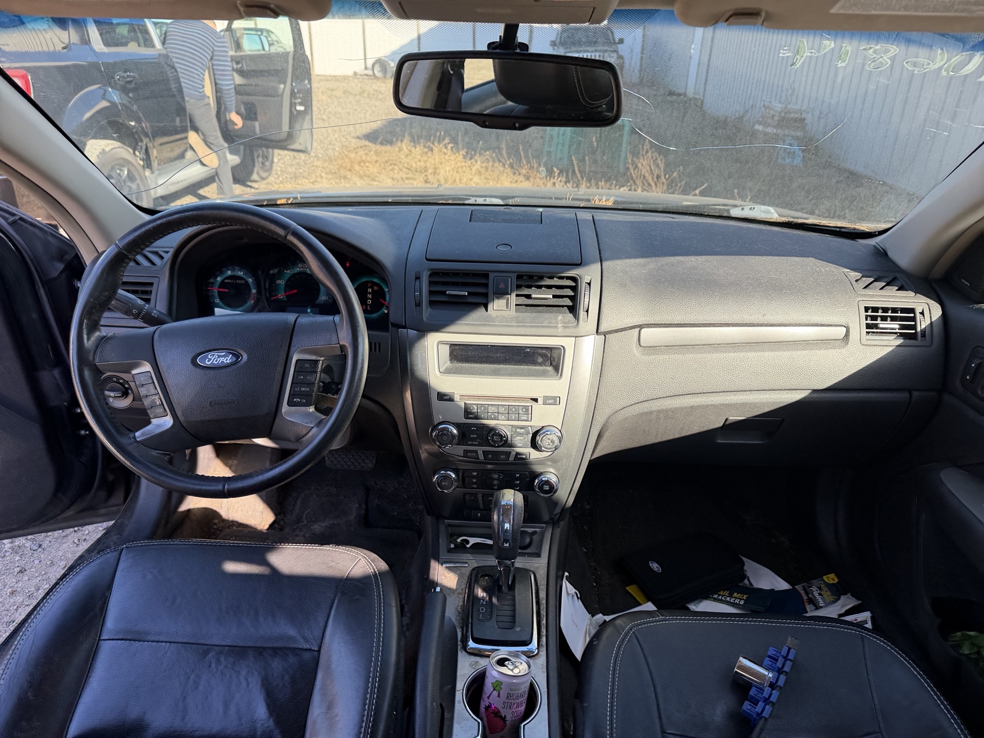 2010 ford fusion sel with 188474 miles for sale near Elk River, Minnesota 106814_34_whole_dash.jpg