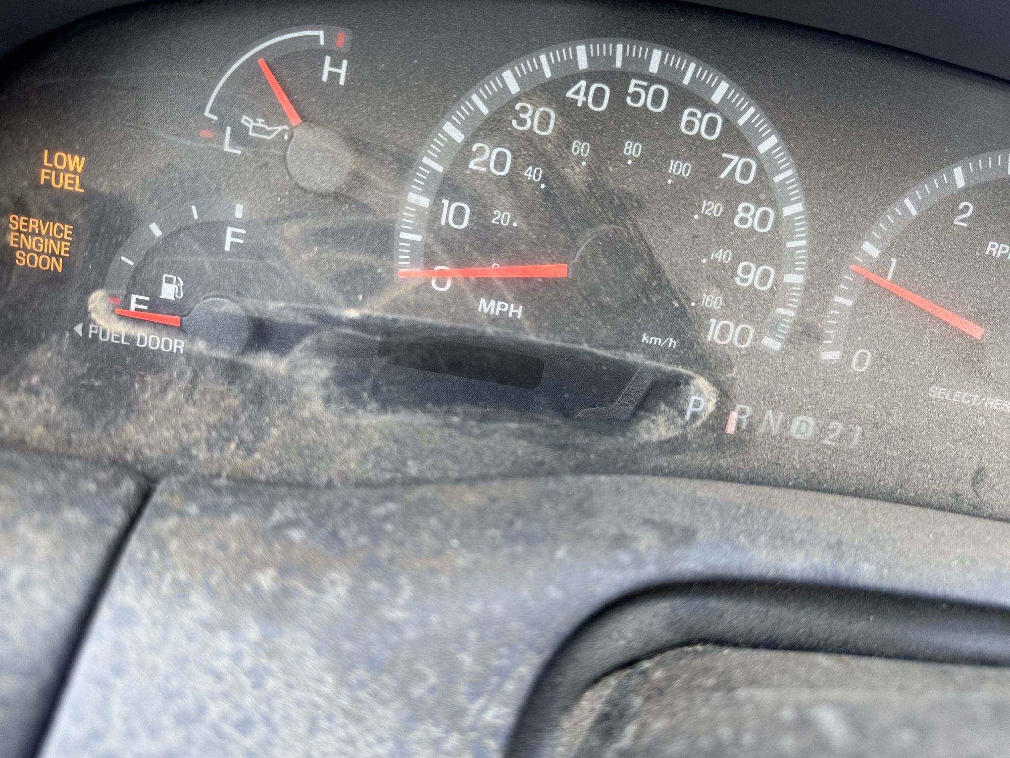 1999 ford f-250 ws-reg.-cab-4wd for sale near Elk River, Minnesota 106816_44_mileage_closeup.jpg