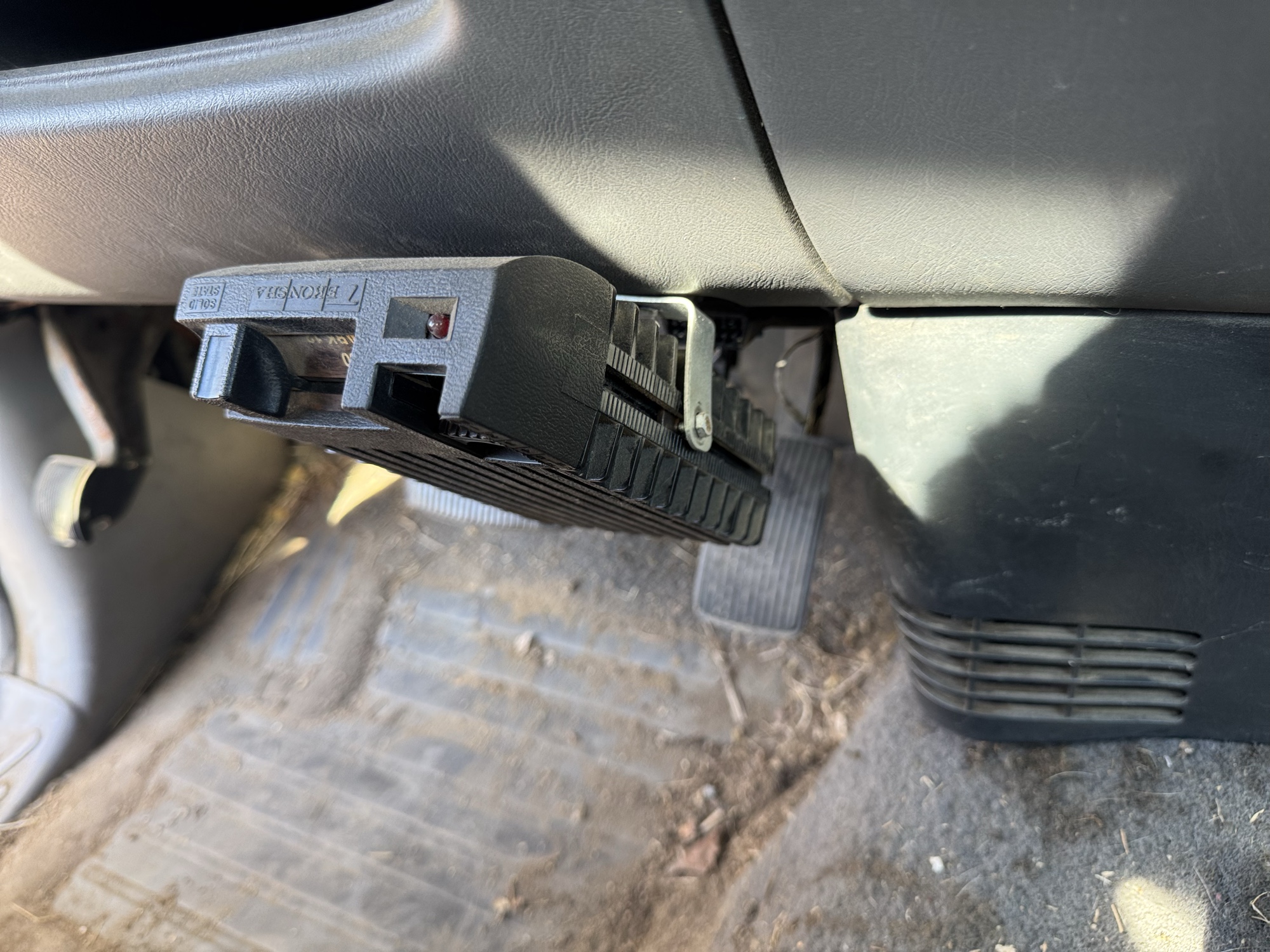 1999 ford f-250 ws-reg.-cab-4wd for sale near Elk River, Minnesota 106816_c01.jpg