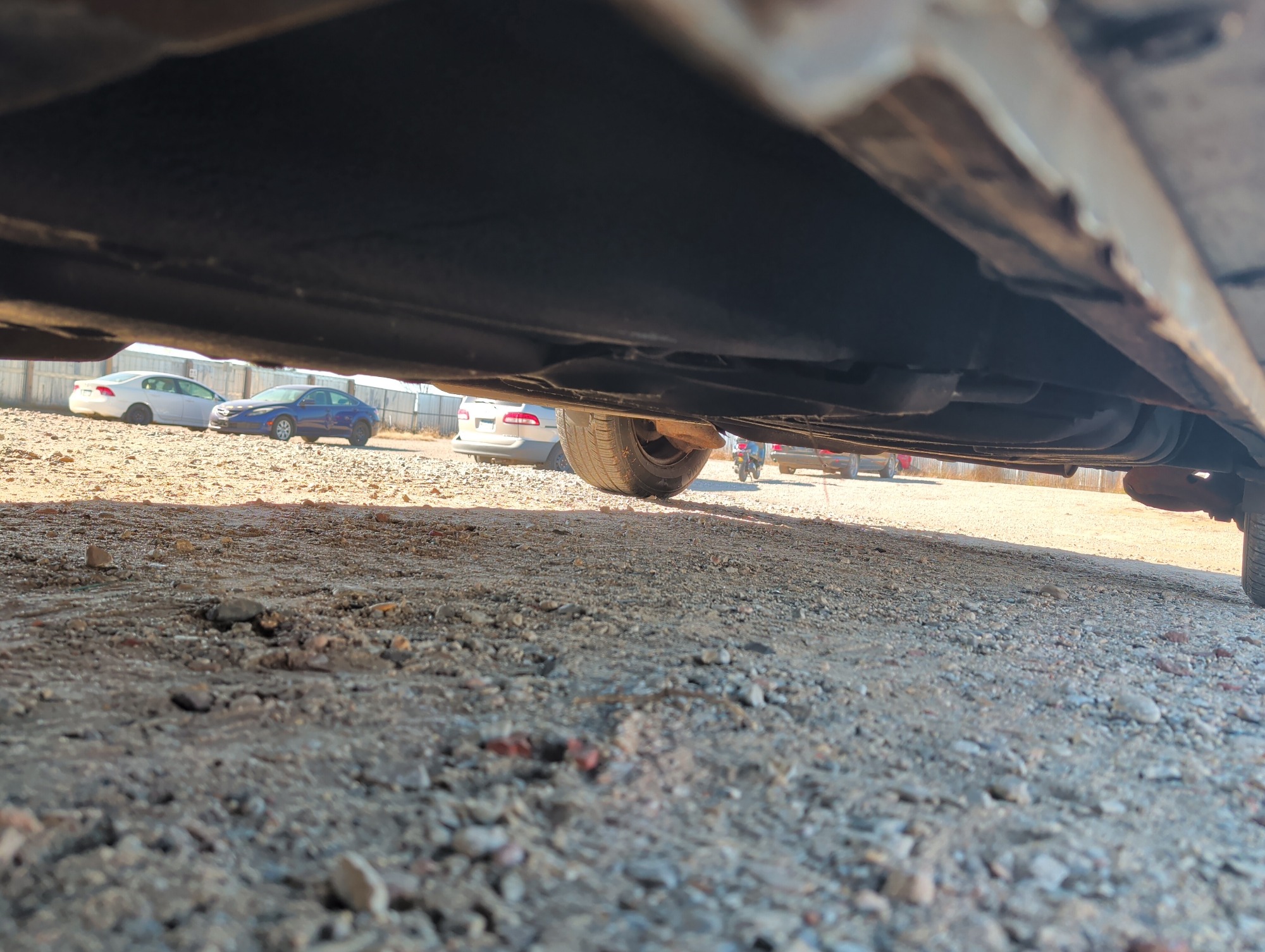 2005 toyota sienna le with 270873 miles for sale near Elk River, Minnesota 106819_17_undercar_drv_side.jpg