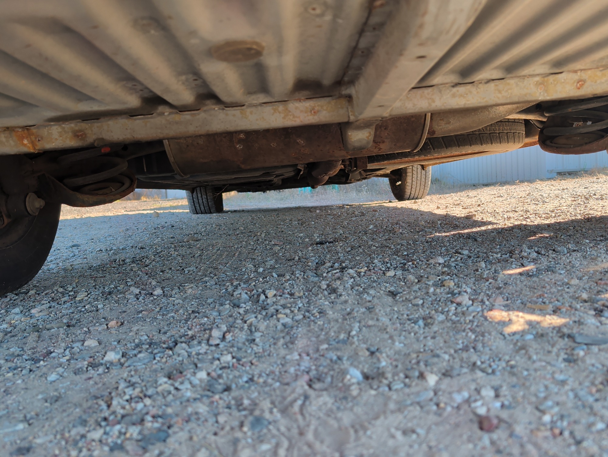 2005 toyota sienna le with 270873 miles for sale near Elk River, Minnesota 106819_19_undercar_rear.jpg