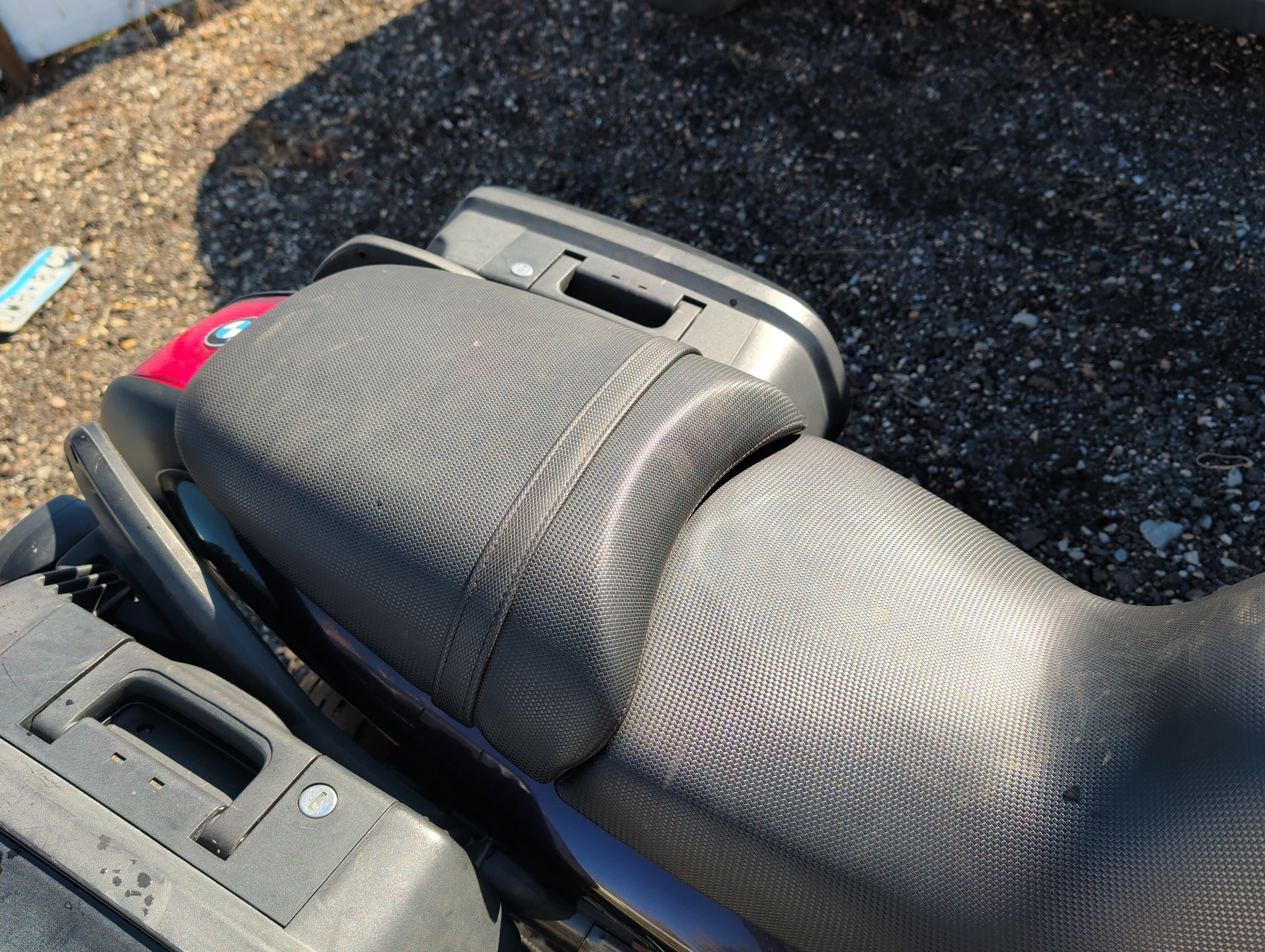 2004 bmw r1150r-rockster - with 24064 miles for sale near Elk River, Minnesota 106820_24_drv_rear_seat.jpg