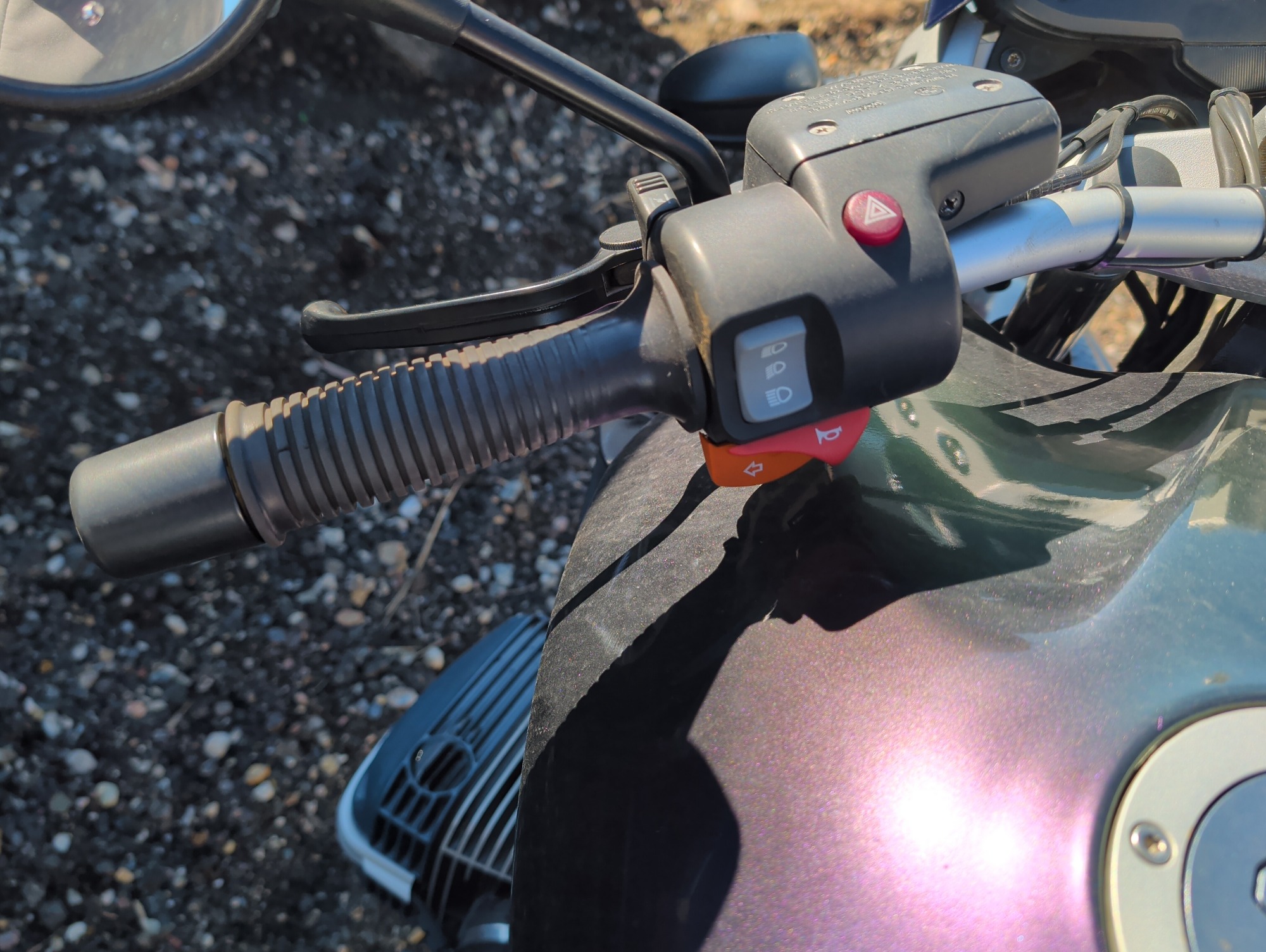 2004 bmw r1150r-rockster - with 24064 miles for sale near Elk River, Minnesota 106820_37_left_of_steering_wheel.jpg