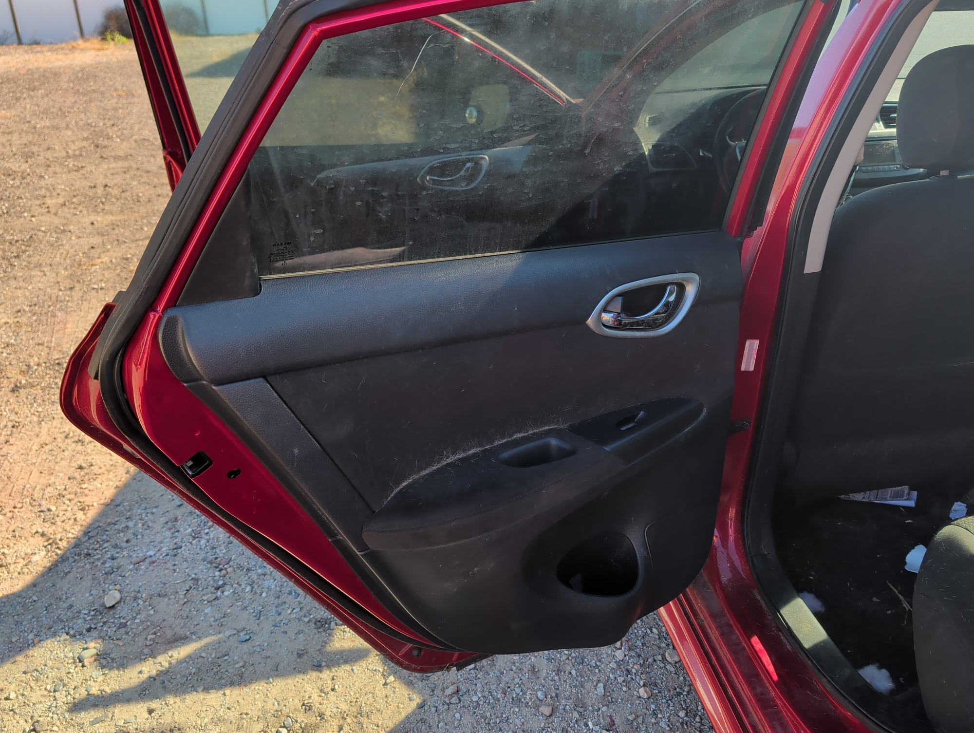 2013 nissan sentra s-6mt with 130137 miles for sale near Elk River, Minnesota 106822_25_drv_rear_door_panel.jpg