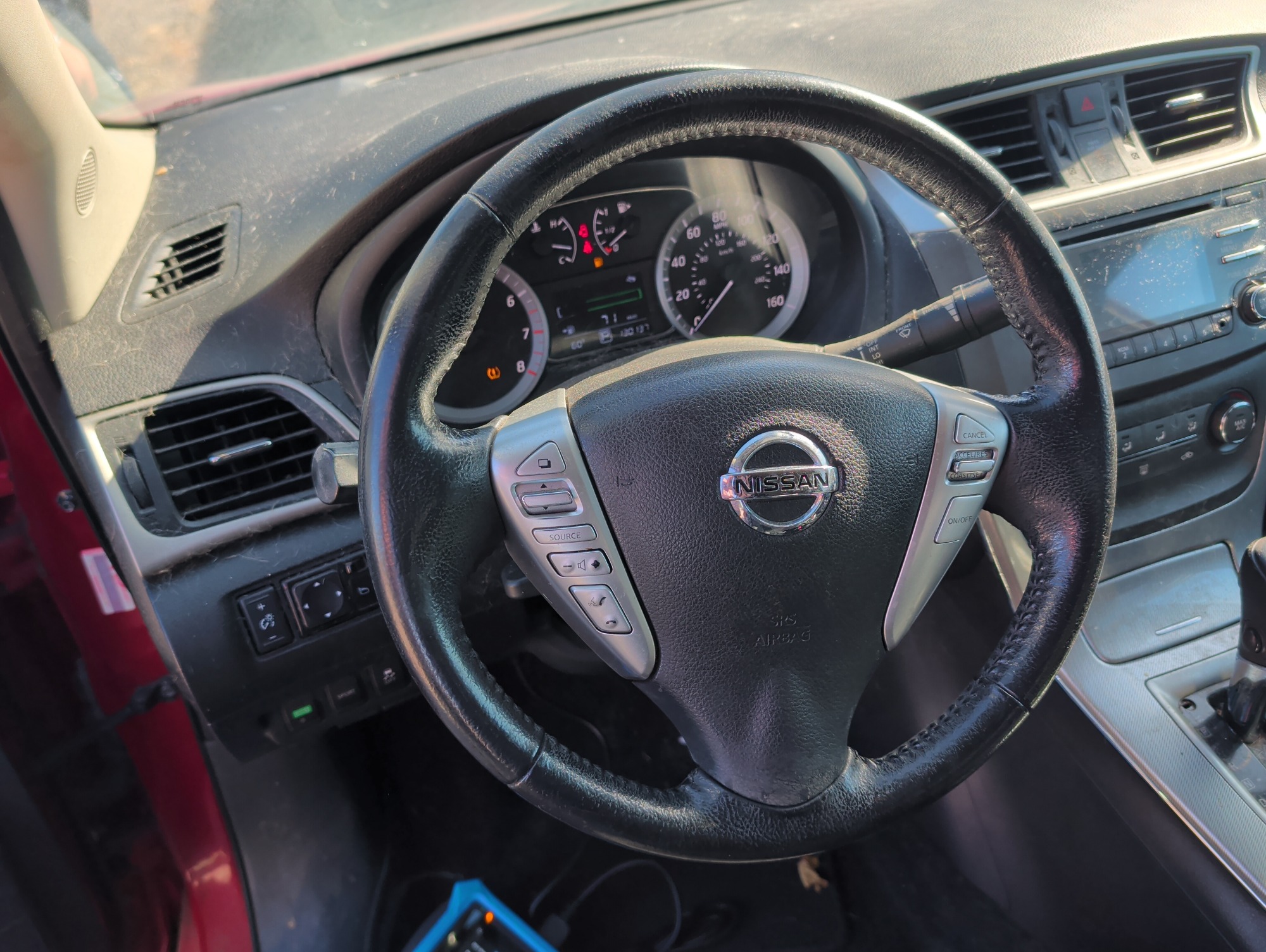 2013 nissan sentra s-6mt with 130137 miles for sale near Elk River, Minnesota 106822_36_steering_wheel.jpg