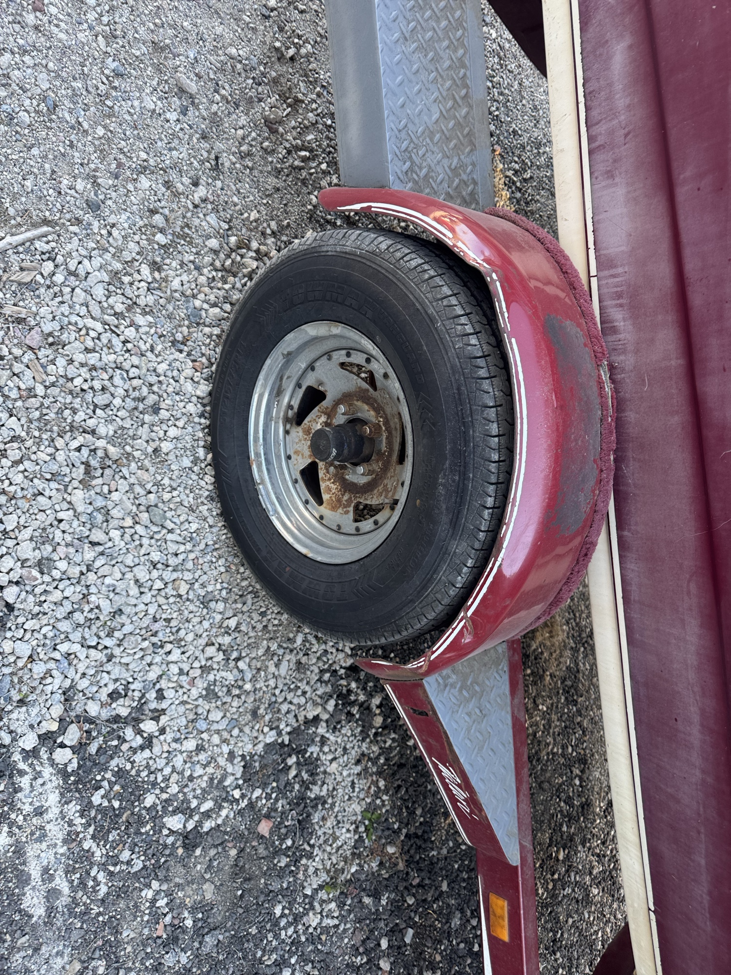 1995 mariah 180-talari for sale near Elk River, Minnesota 106824_14_rear_pass_wheel.jpg