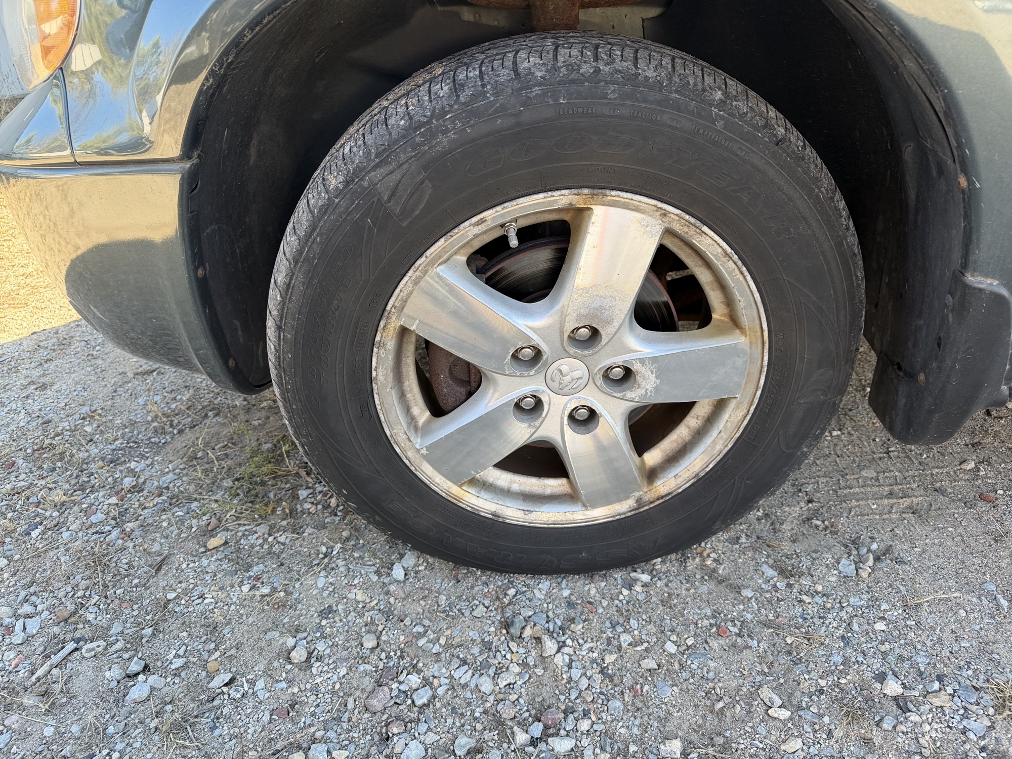 2007 dodge grand-caravan sxt with 169997 miles for sale near Elk River, Minnesota 106825_12_drv_front_wheel.jpg