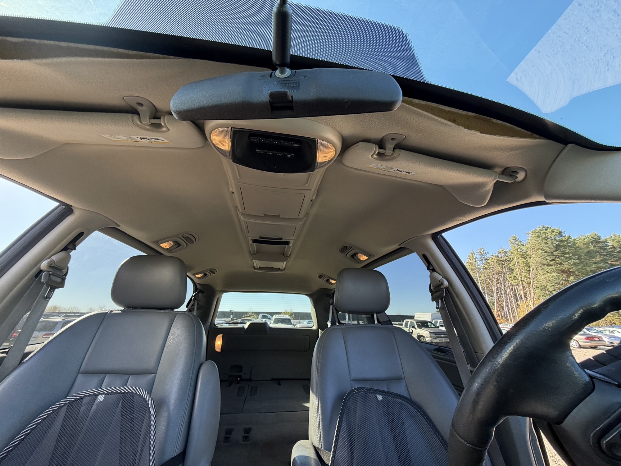 2007 dodge grand-caravan sxt with 169997 miles for sale near Elk River, Minnesota 106825_35_headliner_sunroof.jpg
