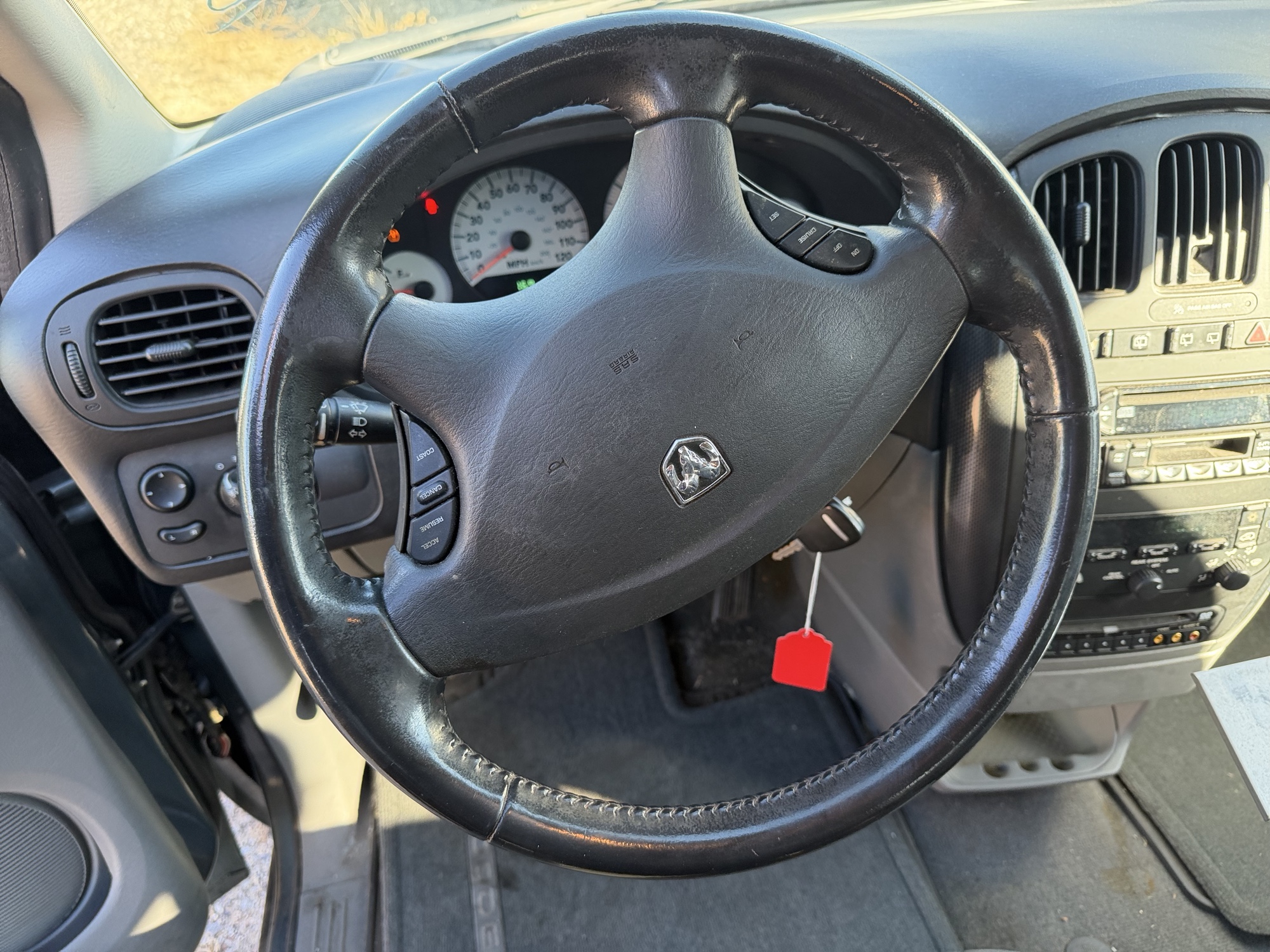 2007 dodge grand-caravan sxt with 169997 miles for sale near Elk River, Minnesota 106825_36_steering_wheel.jpg