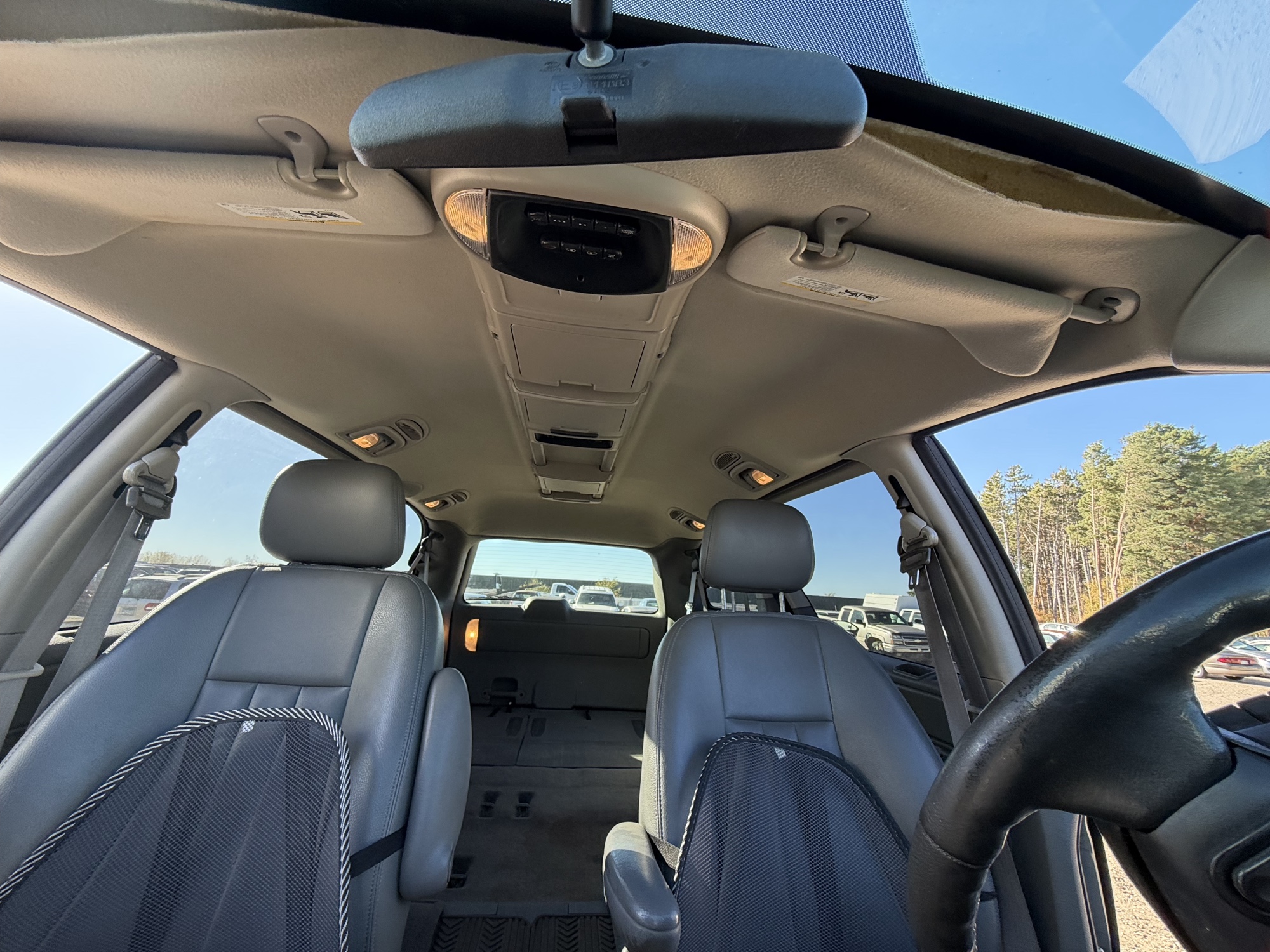 2007 dodge grand-caravan sxt with 169997 miles for sale near Elk River, Minnesota 106825_c01.jpg