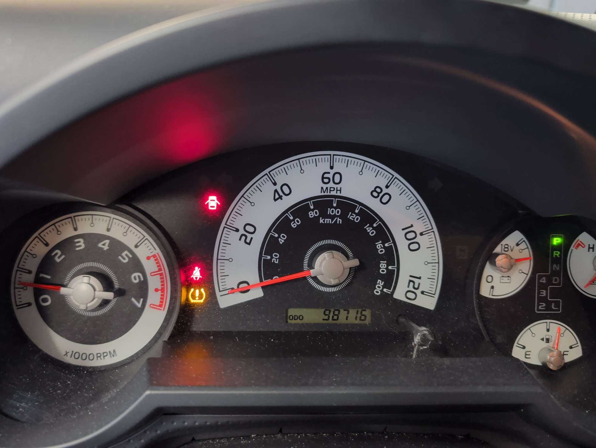2008 toyota fj-cruiser 4wd-at with 98716 miles for sale near Elk River, Minnesota 106827_43_gauge_cluster.jpg
