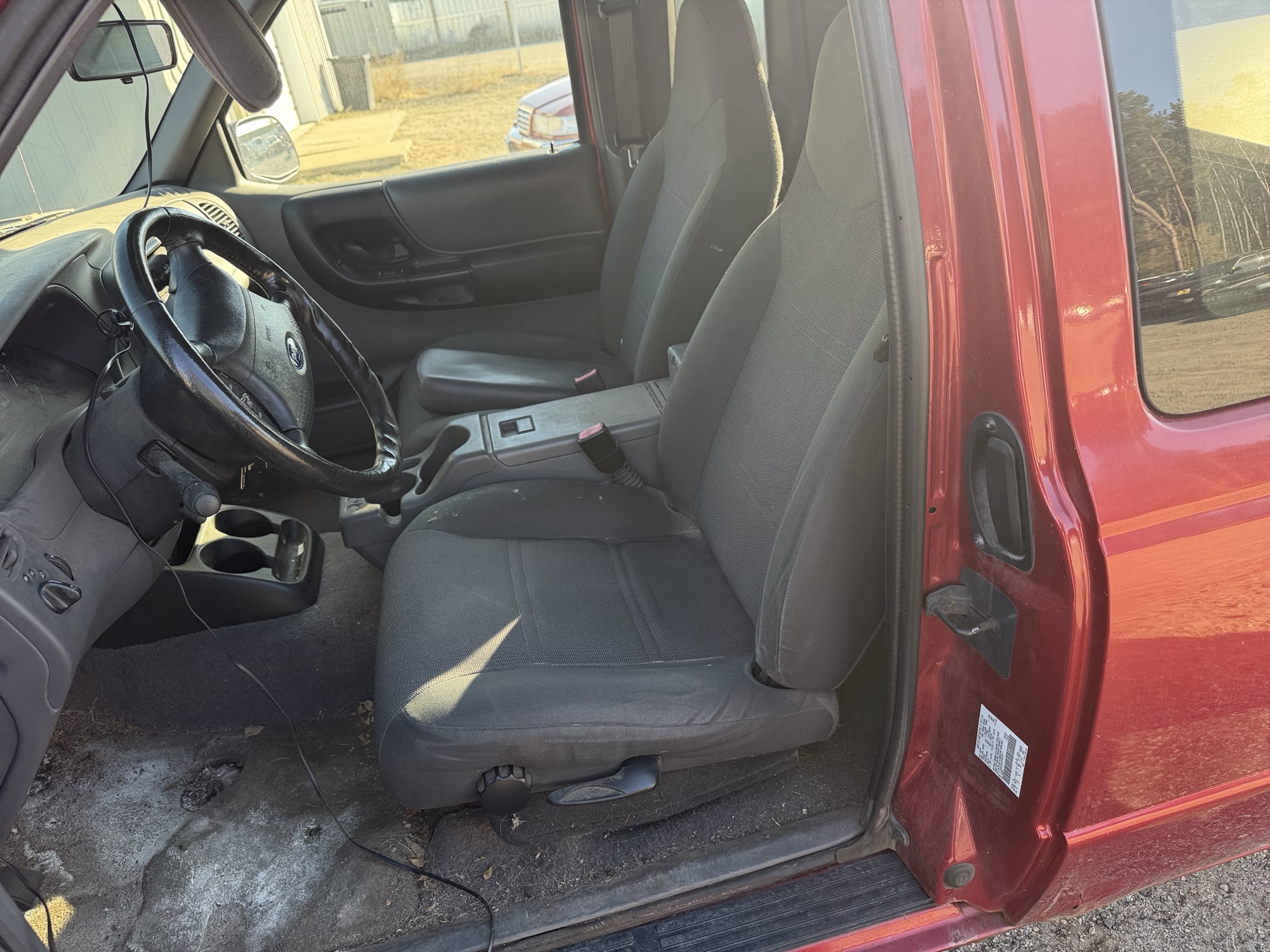 2002 ford ranger edge-supercab-4wd with 228144 miles for sale near Elk River, Minnesota 106830_22_driver_seat.jpg