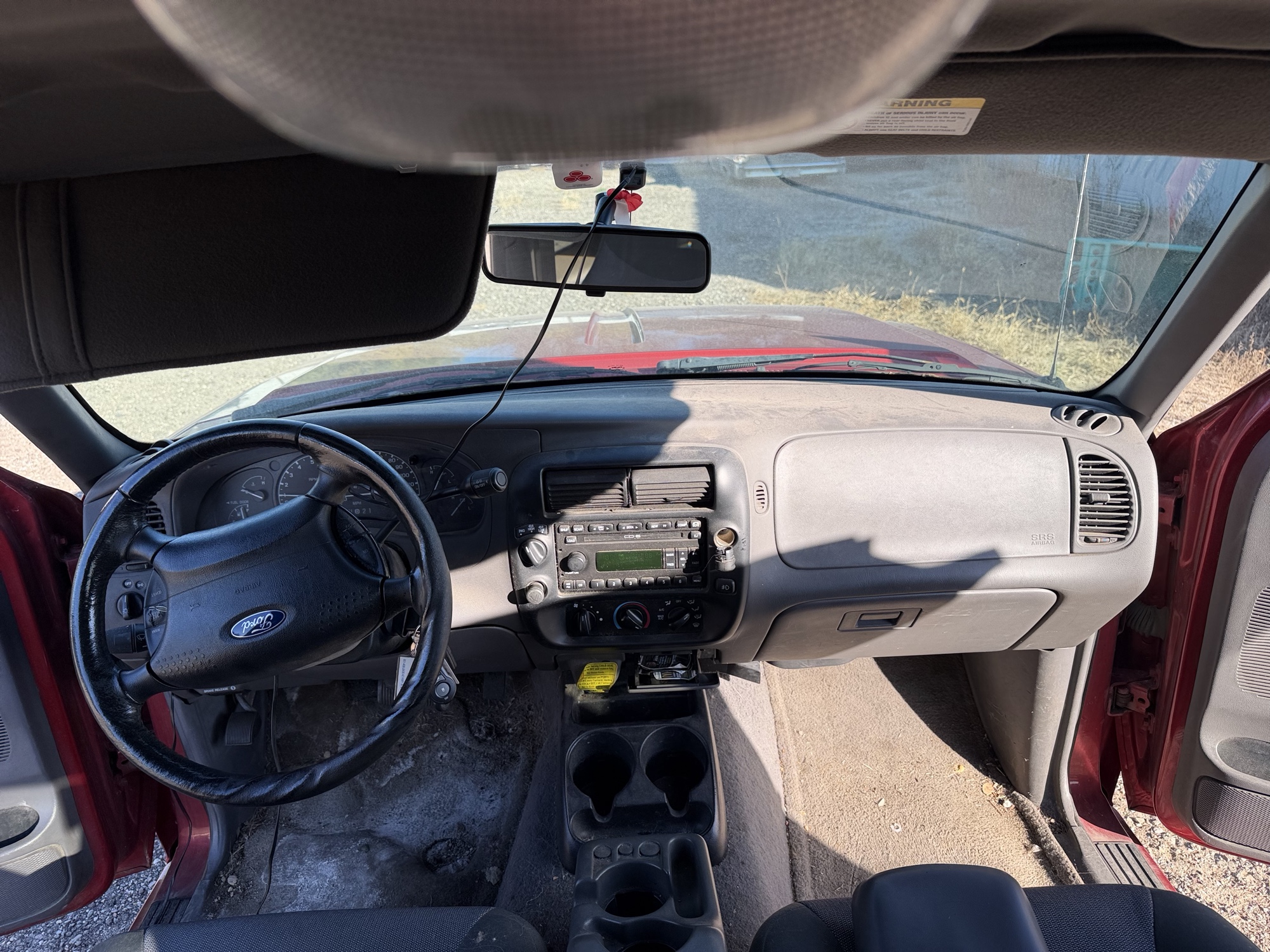 2002 ford ranger edge-supercab-4wd with 228144 miles for sale near Elk River, Minnesota 106830_34_whole_dash.jpg