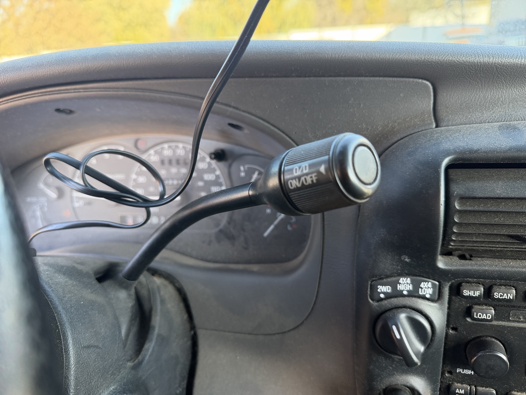 2002 ford ranger edge-supercab-4wd with 228144 miles for sale near Elk River, Minnesota 106830_41_shifter.jpg