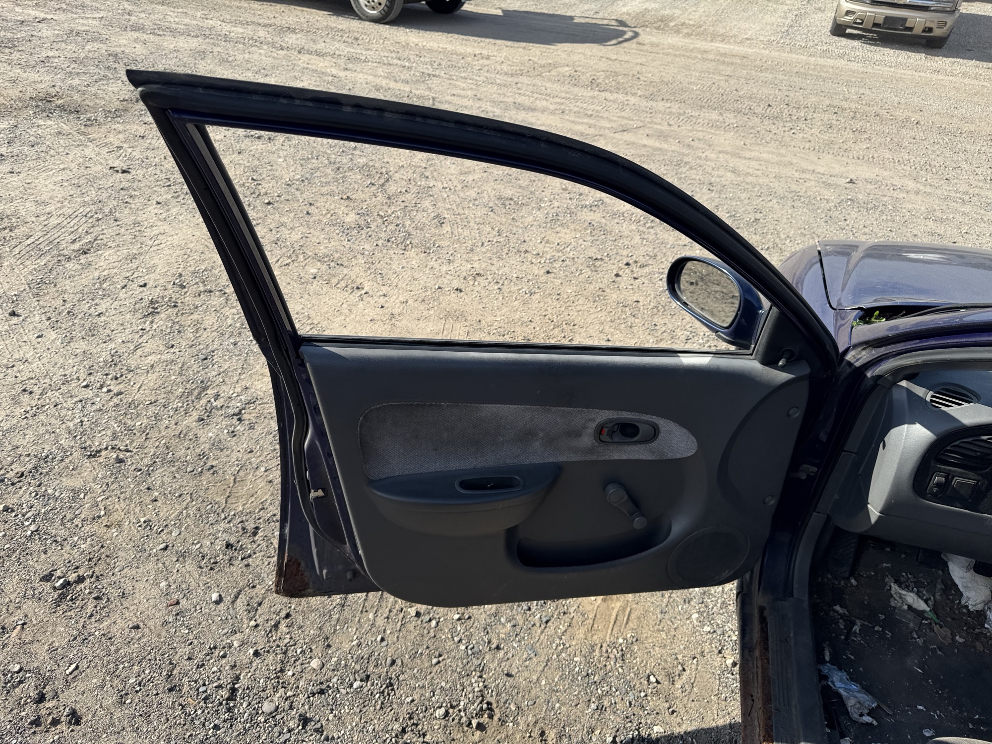1999 kia sephia base with 167933 miles for sale near Elk River, Minnesota 106832_23_driver_door_panel.jpg