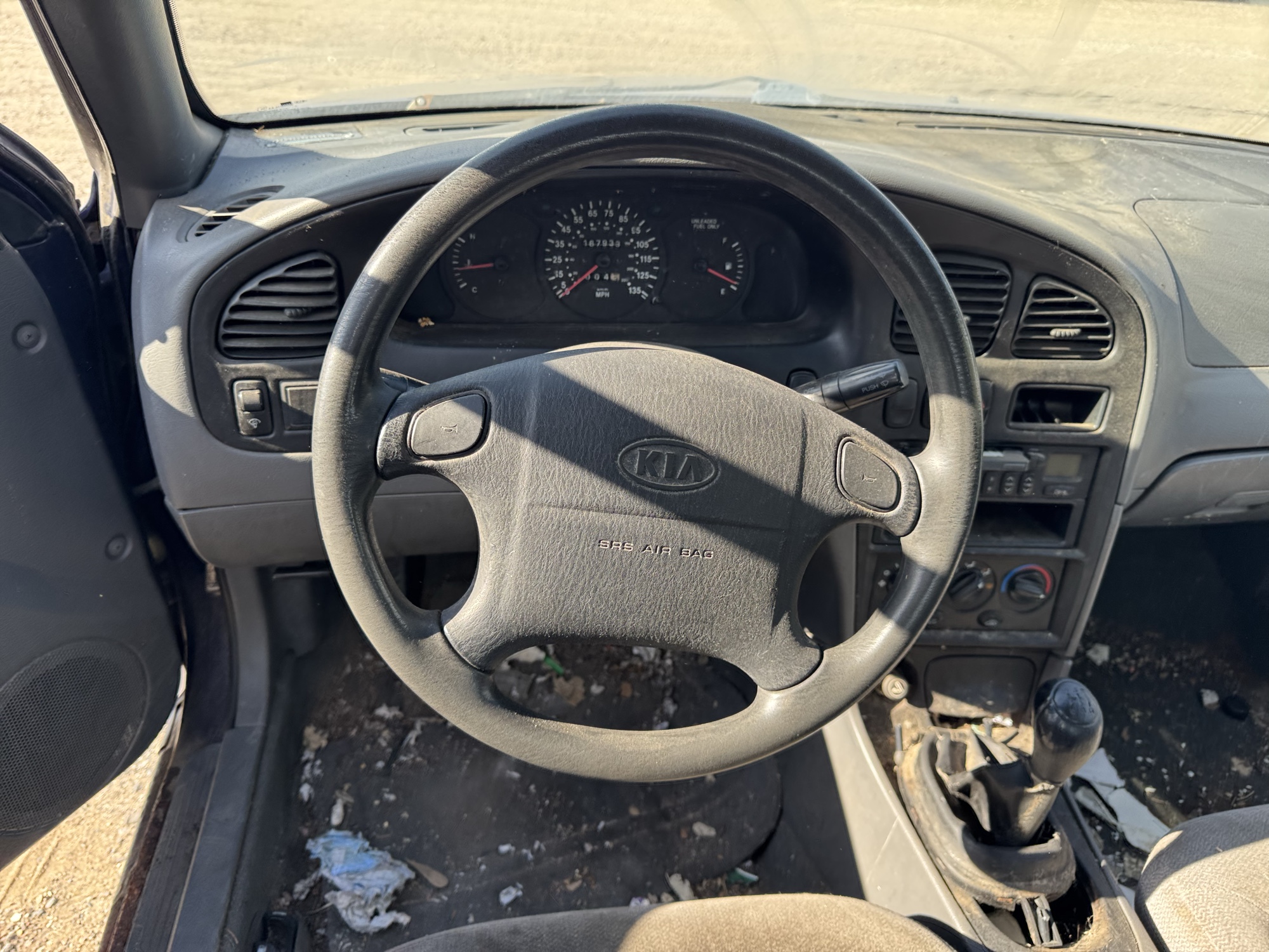 1999 kia sephia base with 167933 miles for sale near Elk River, Minnesota 106832_36_steering_wheel.jpg
