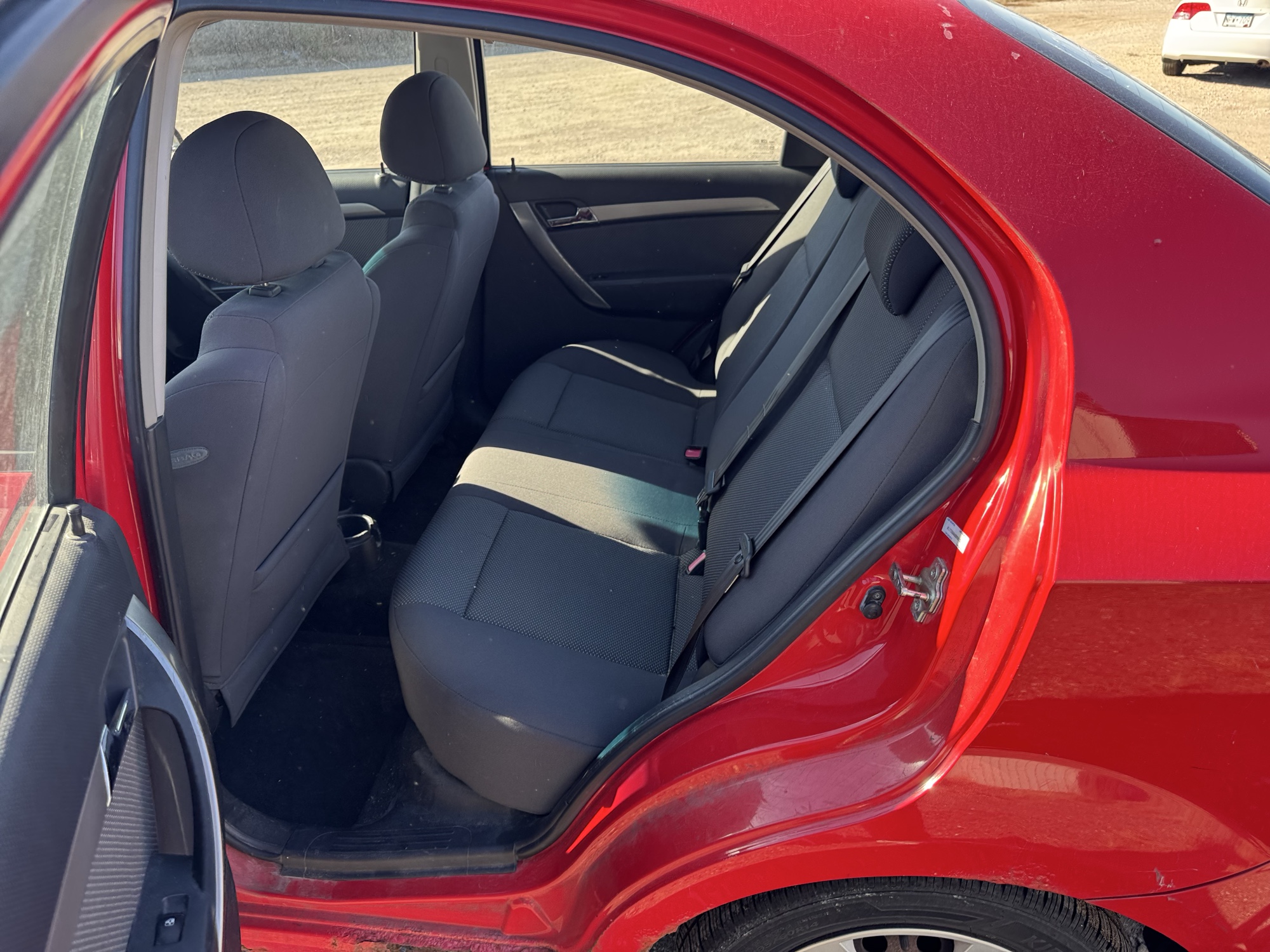 2008 chevrolet aveo ls-4-door with 84060 miles for sale near Elk River, Minnesota 106834_24_drv_rear_seat.jpg