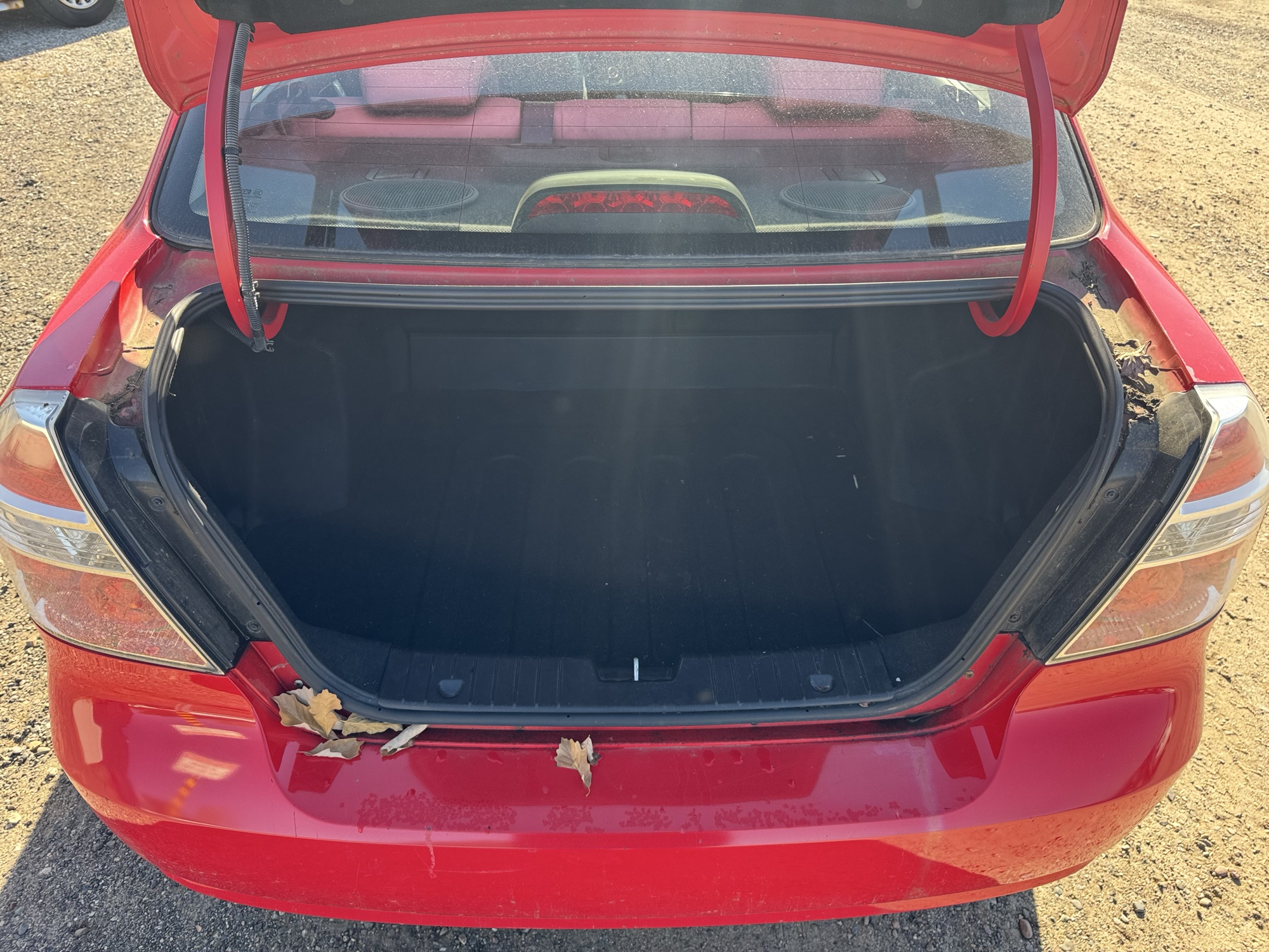 2008 chevrolet aveo ls-4-door with 84060 miles for sale near Elk River, Minnesota 106834_26_trunk.jpg