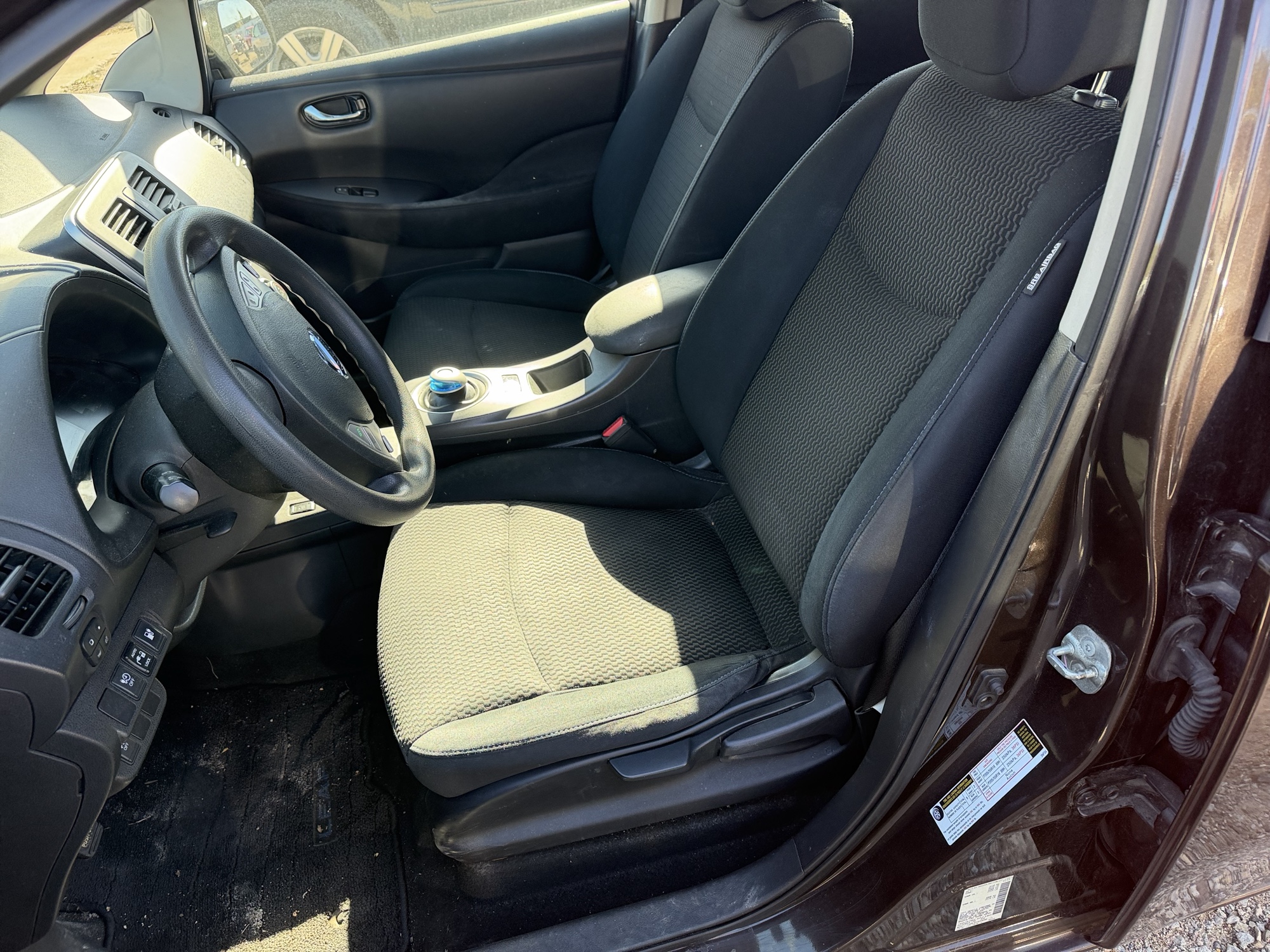 2016 nissan leaf sl with 82655 miles for sale near Elk River, Minnesota 106835_22_driver_seat.jpg