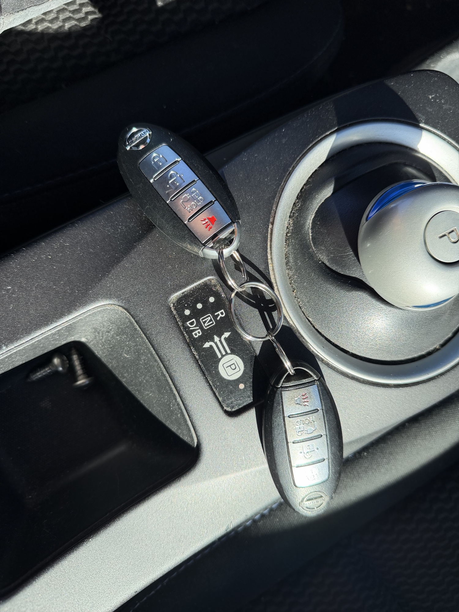 2016 nissan leaf sl with 82655 miles for sale near Elk River, Minnesota 106835_51_keys.jpg