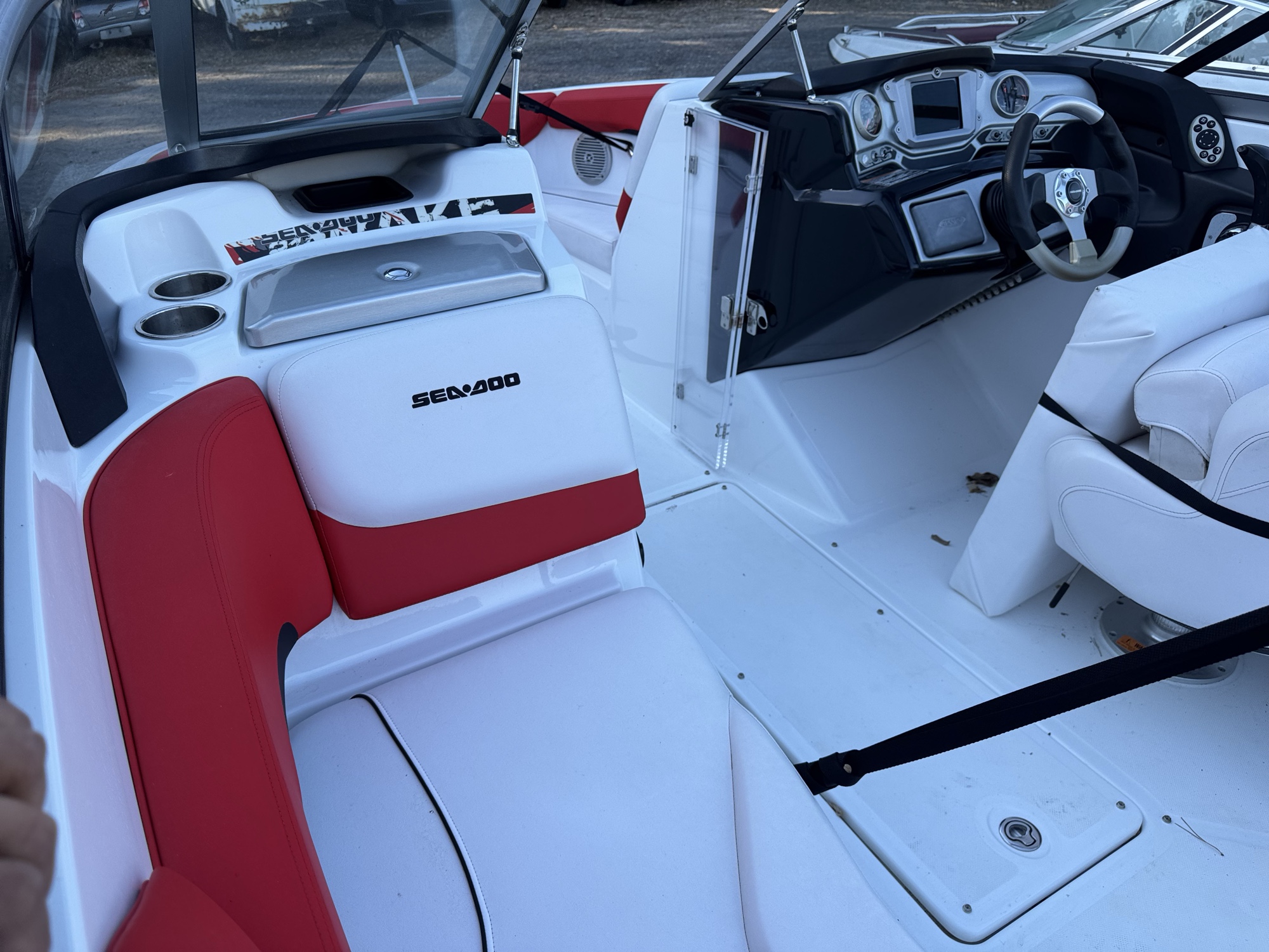 2012 bombardier wake-210 for sale near Elk River, Minnesota 106836_23_driver_door_panel.jpg