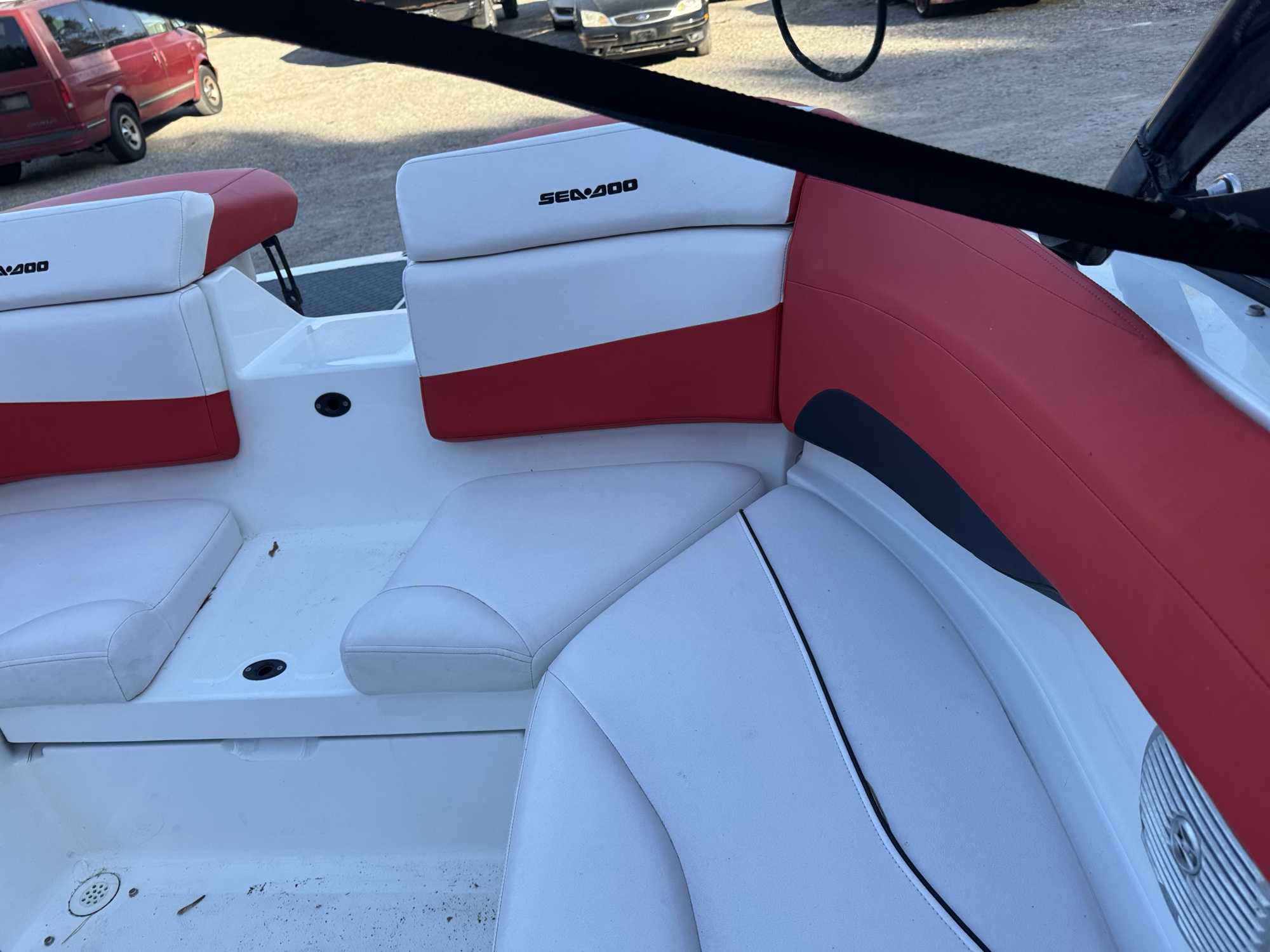 2012 bombardier wake-210 for sale near Elk River, Minnesota 106836_25_drv_rear_door_panel.jpg