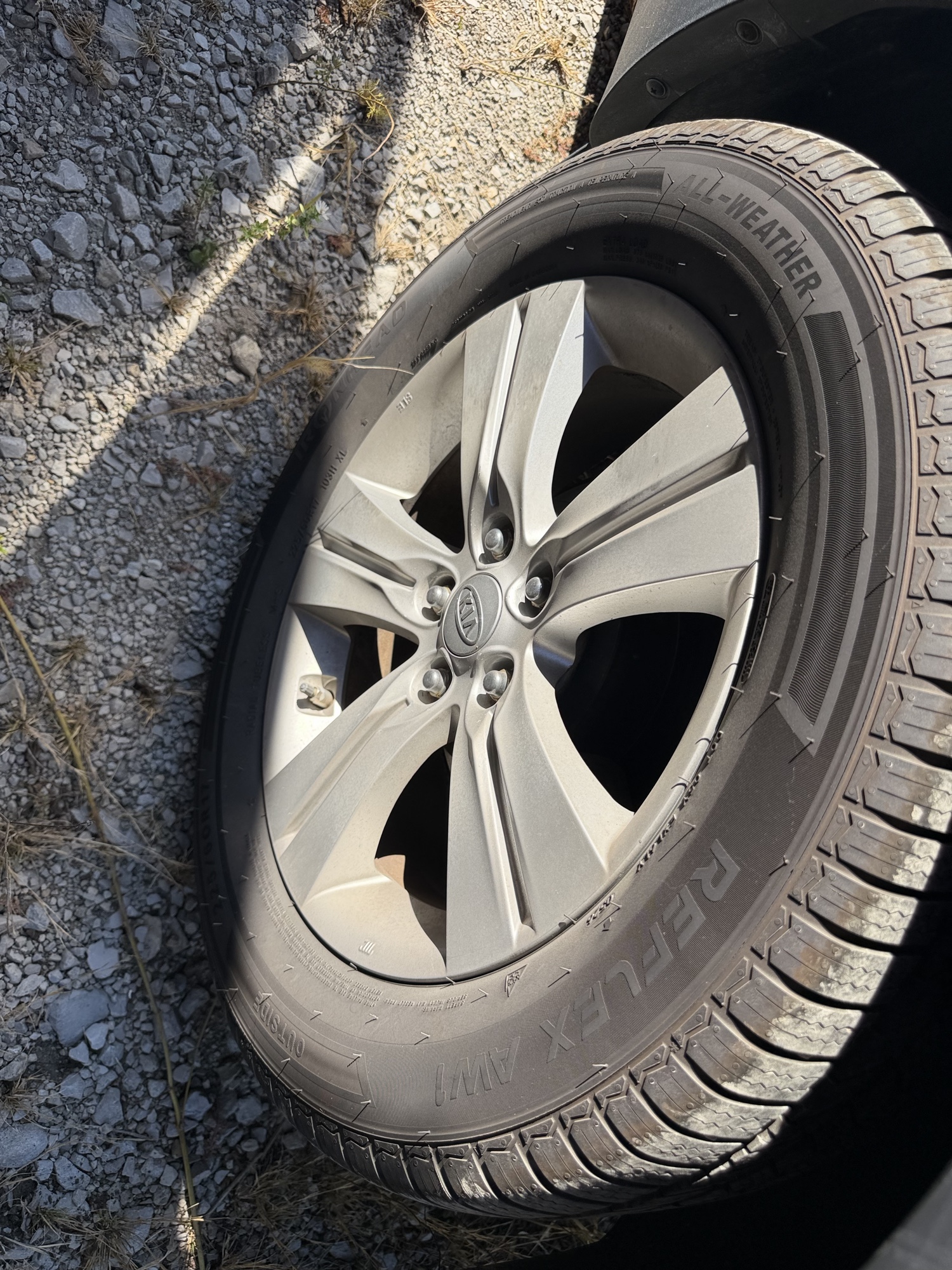 2011 kia sportage lx-awd for sale near St. Louis, Missouri 106838_13_rear_drv_wheel.jpg