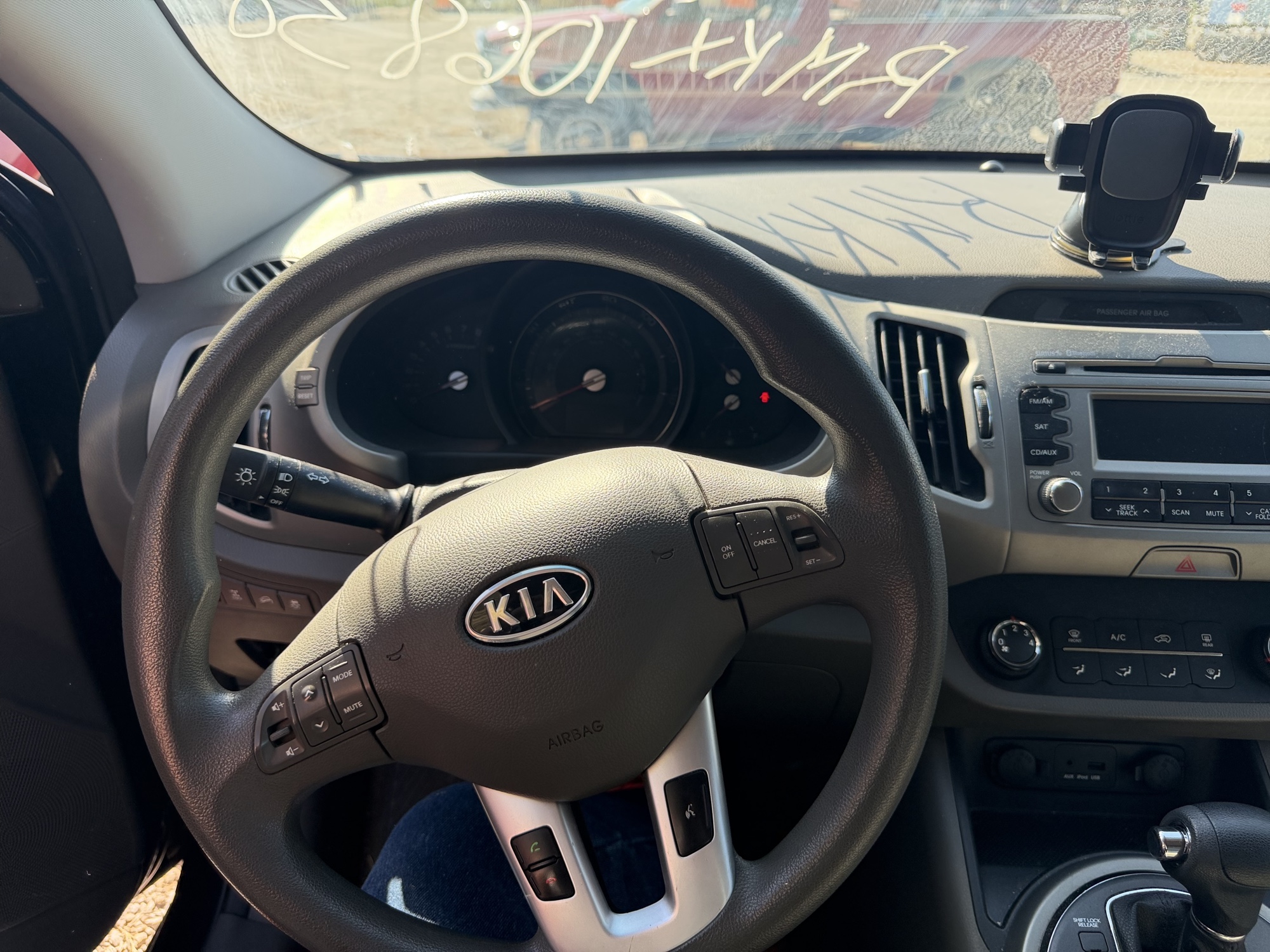 2011 kia sportage lx-awd for sale near St. Louis, Missouri 106838_33_dash_from_driver.jpg