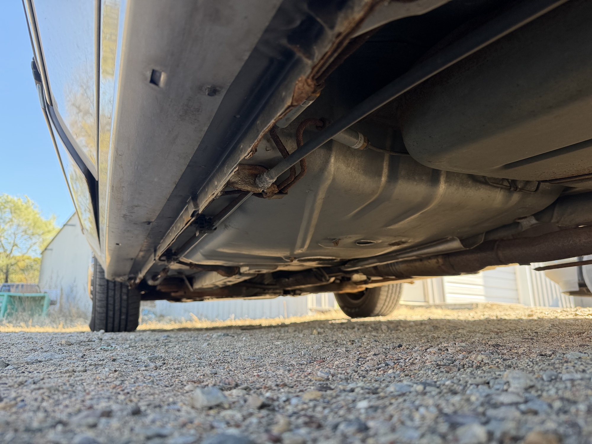 1996 buick lesabre limited with 77426 miles for sale near Elk River, Minnesota 106839_18_undercar_rear_drv.jpg
