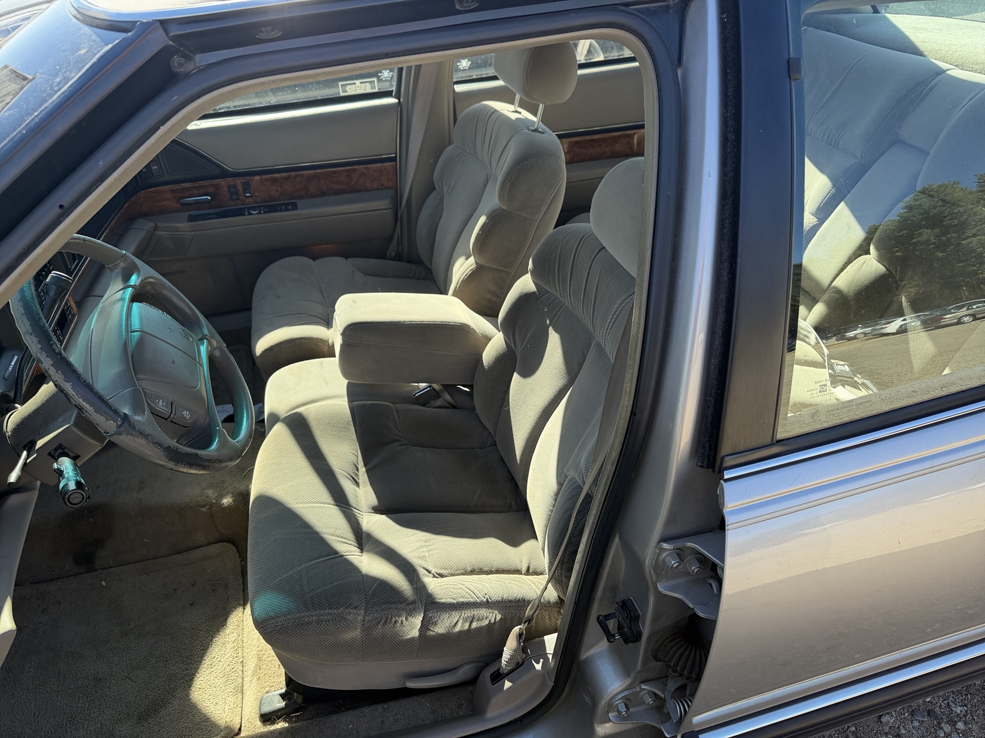 1996 buick lesabre limited with 77426 miles for sale near Elk River, Minnesota 106839_22_driver_seat.jpg
